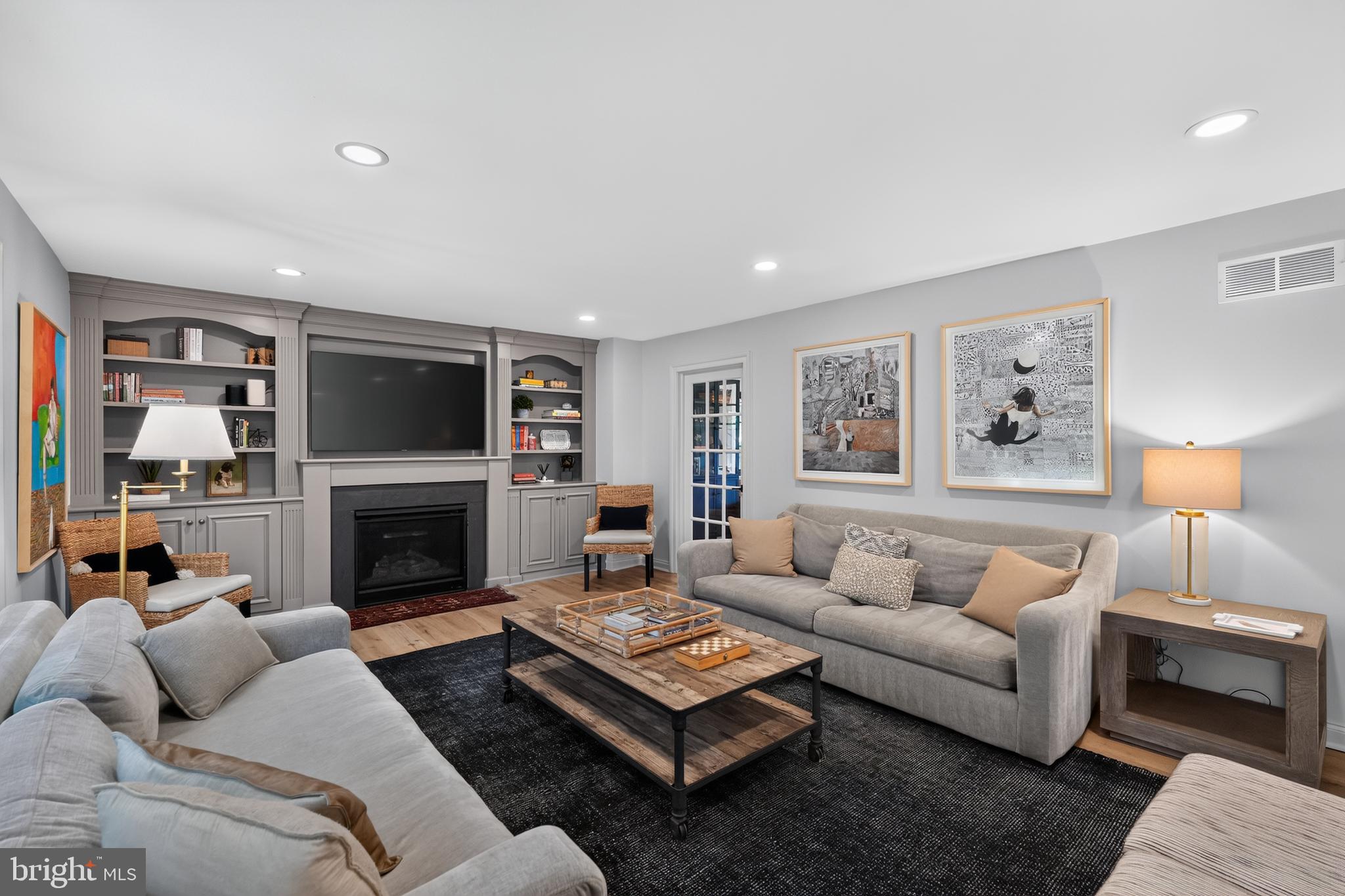 STRAFFORD VILLAGE - Residential