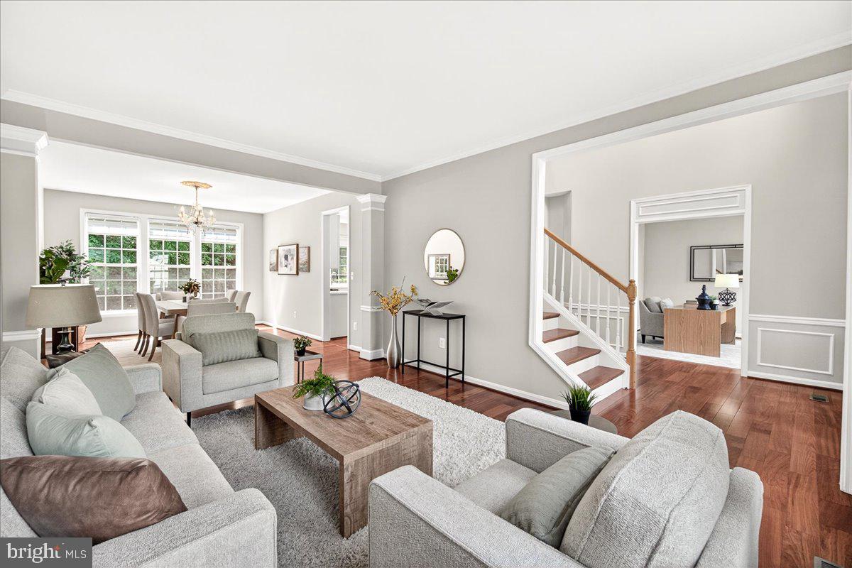 FONT HILL MANOR - Residential
