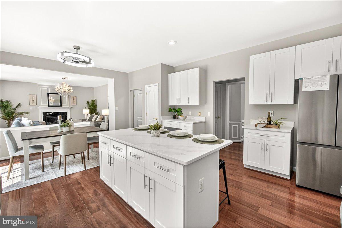 FONT HILL MANOR - Residential