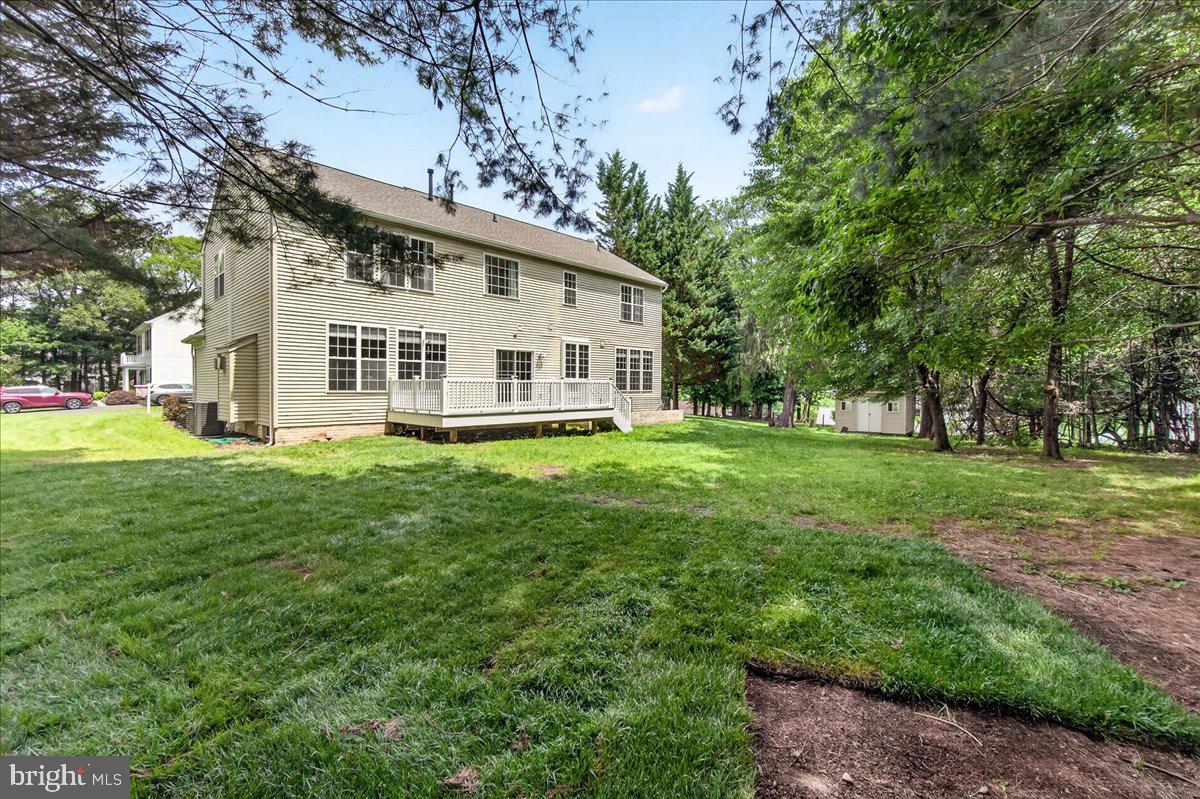 FONT HILL MANOR - Residential