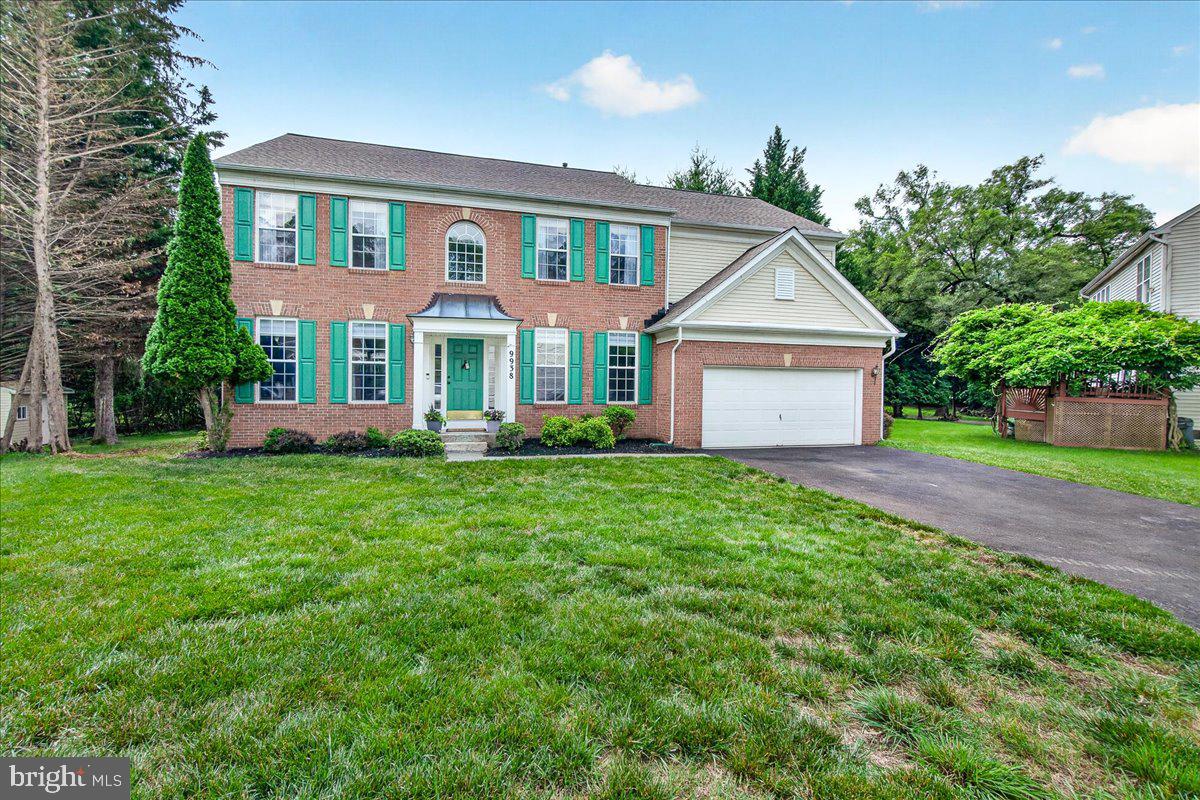 FONT HILL MANOR - Residential