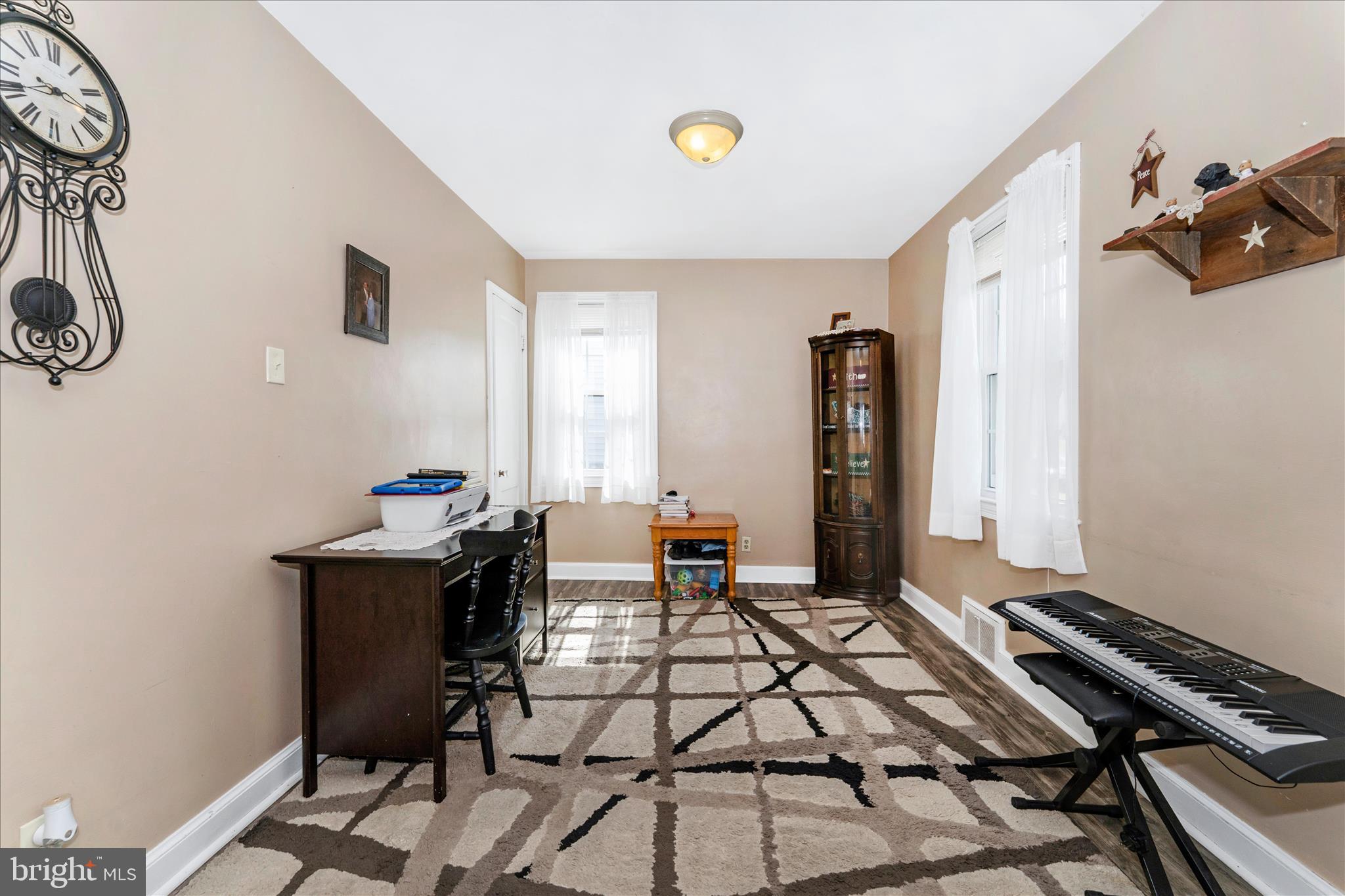 HAMILTON PARK - Residential