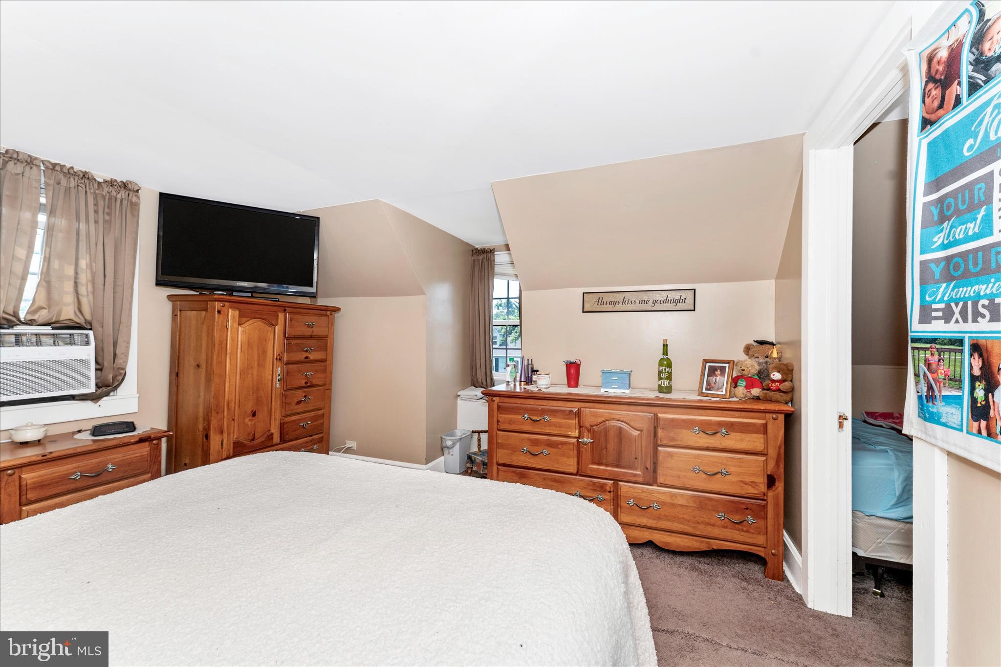 HAMILTON PARK - Residential