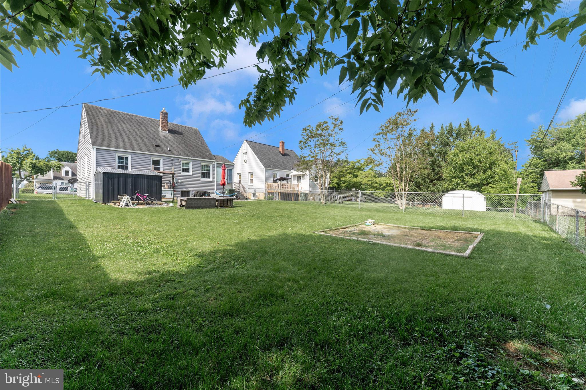 HAMILTON PARK - Residential