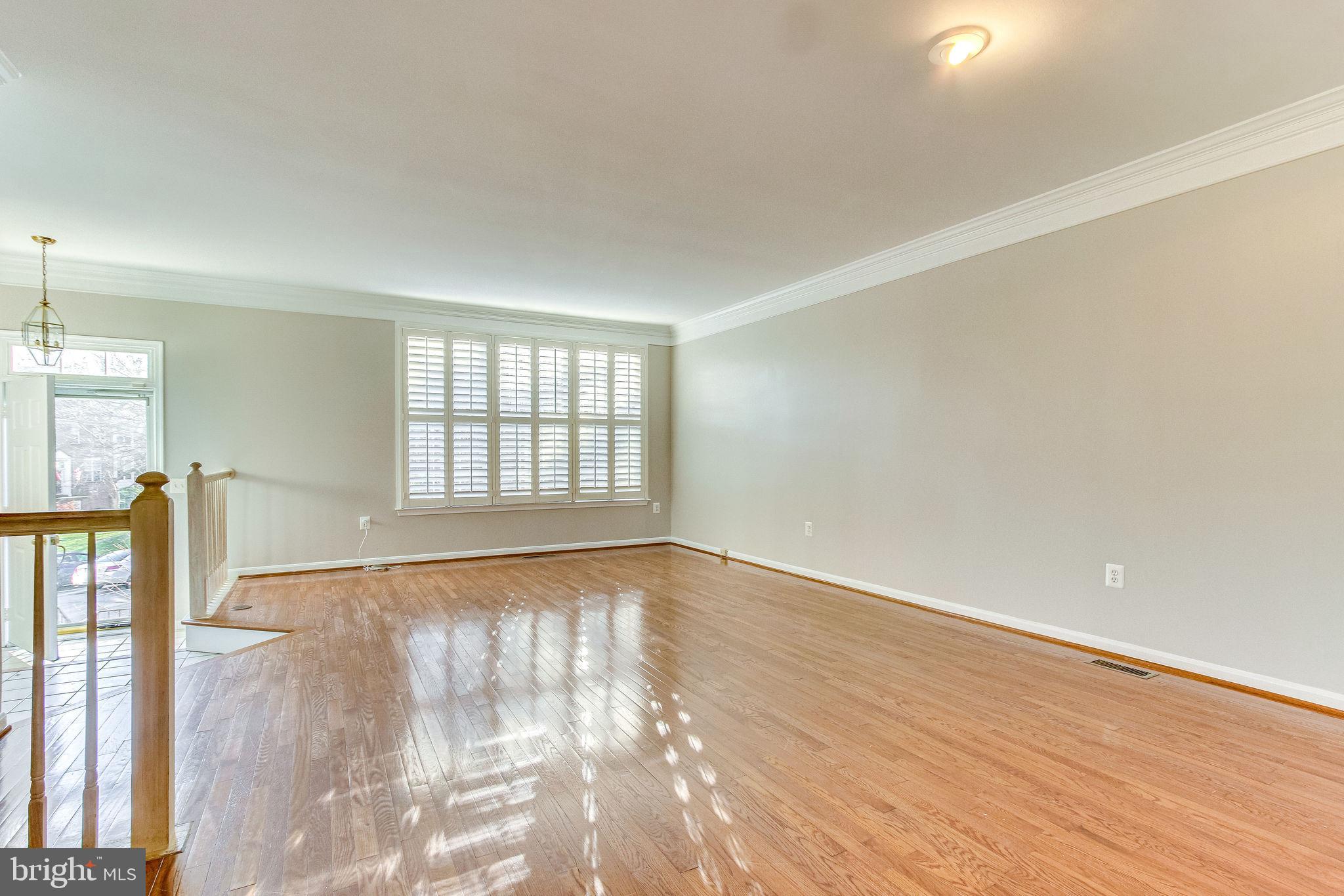 KINGSTOWNE - Residential Lease