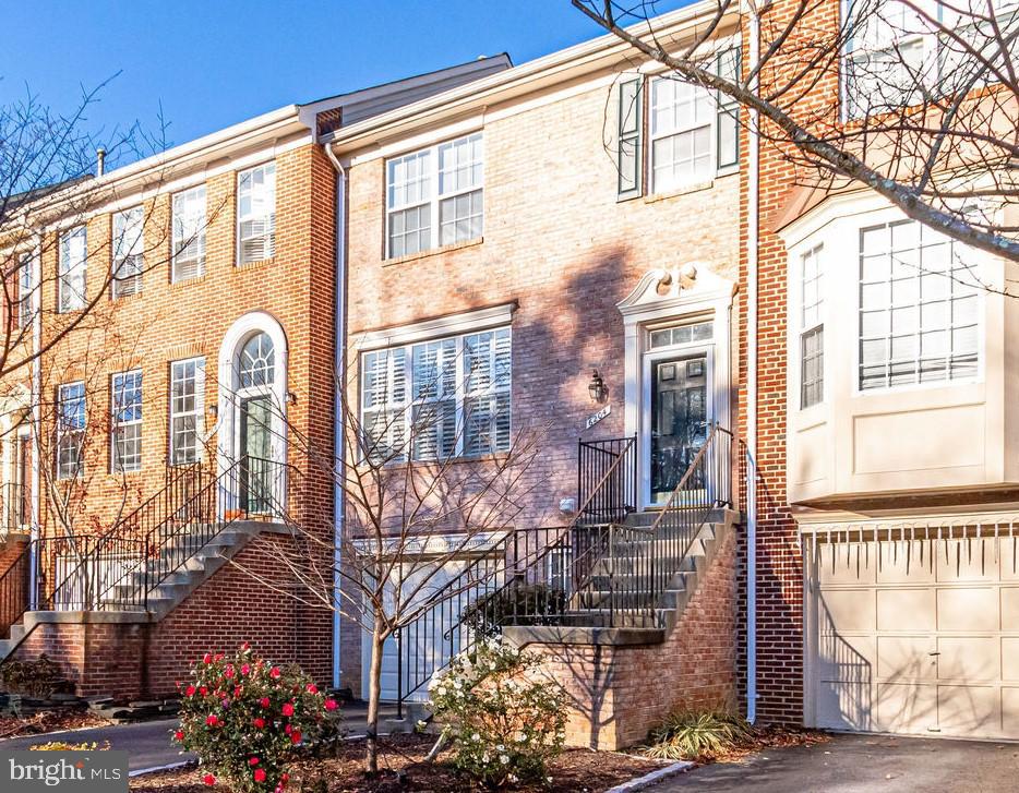 Large garage townhome in popular Kingstowne neighborhood, close to Wegmans and access to Fairfax Co Parkway and Springfield Metro! Painted in popular gray with white trim, carpeting upstairs, hardwood on main level. Kitchen and master bedroom have bump outs so lots of room and beautiful wood views out the back! Deck on main level, walk out to patio on lower level. Gas fireplace, gas cooking, gas heat and hot water! Available for July! Small pets ok, no smoking allowed. Open House Saturday May 31 from 10-2!