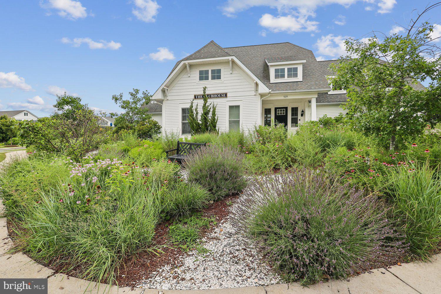 ELLENDALE - Residential