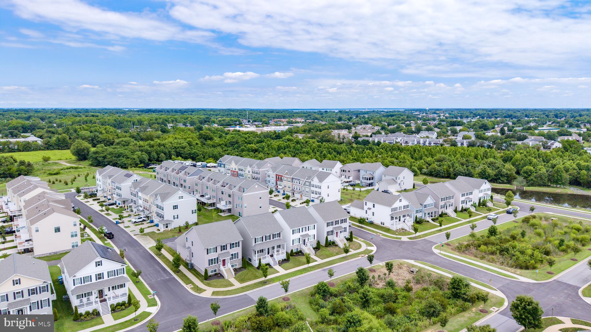 ELLENDALE - Residential