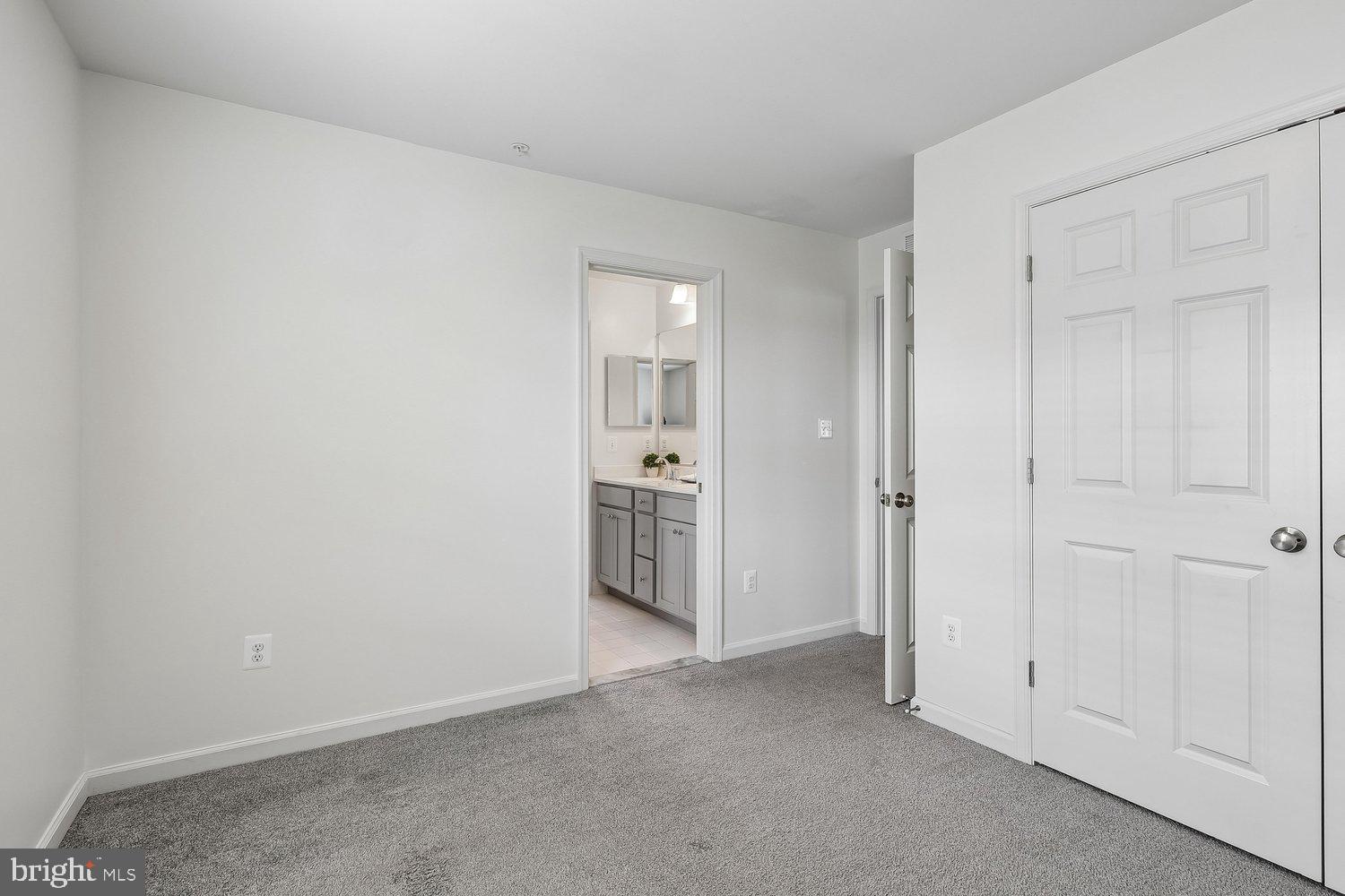 ELLENDALE - Residential