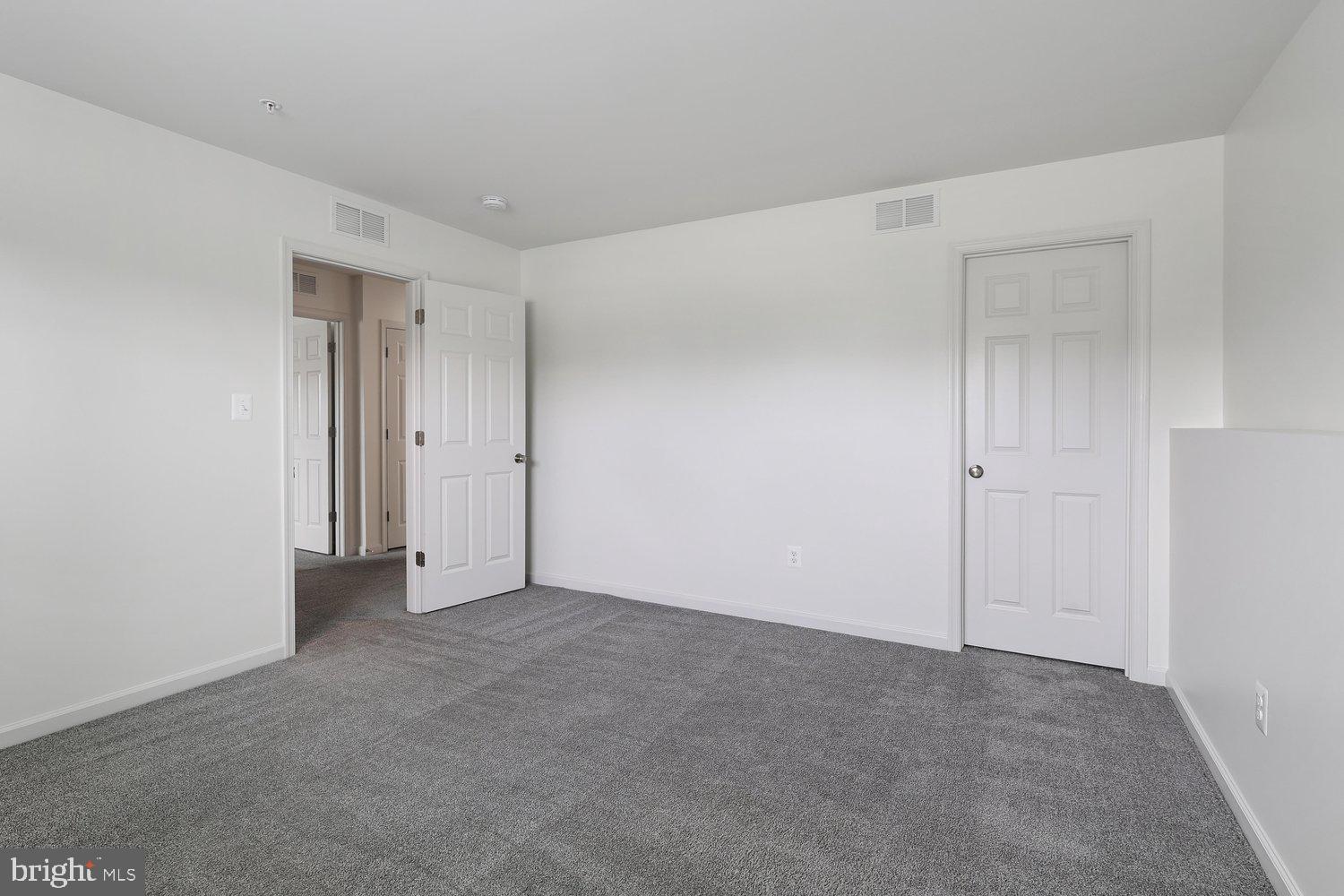 ELLENDALE - Residential