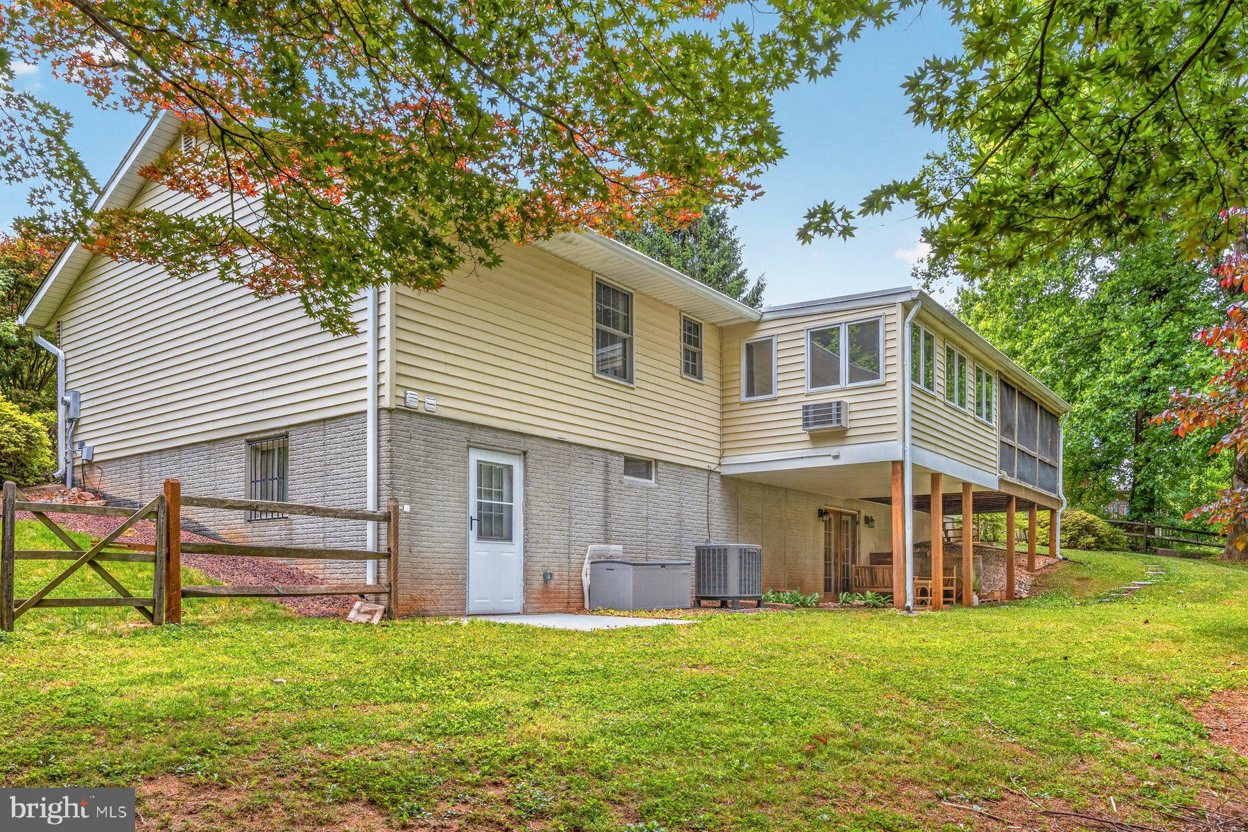 FREEDOM FOREST - Residential