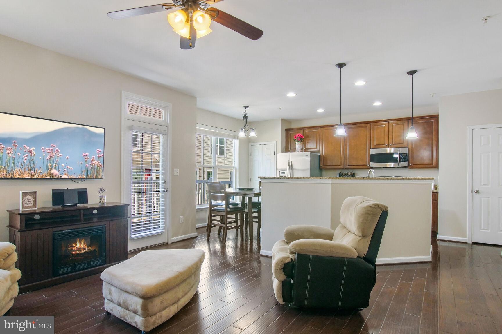 SUMMERWALK AT STONE RIDGE - Residential