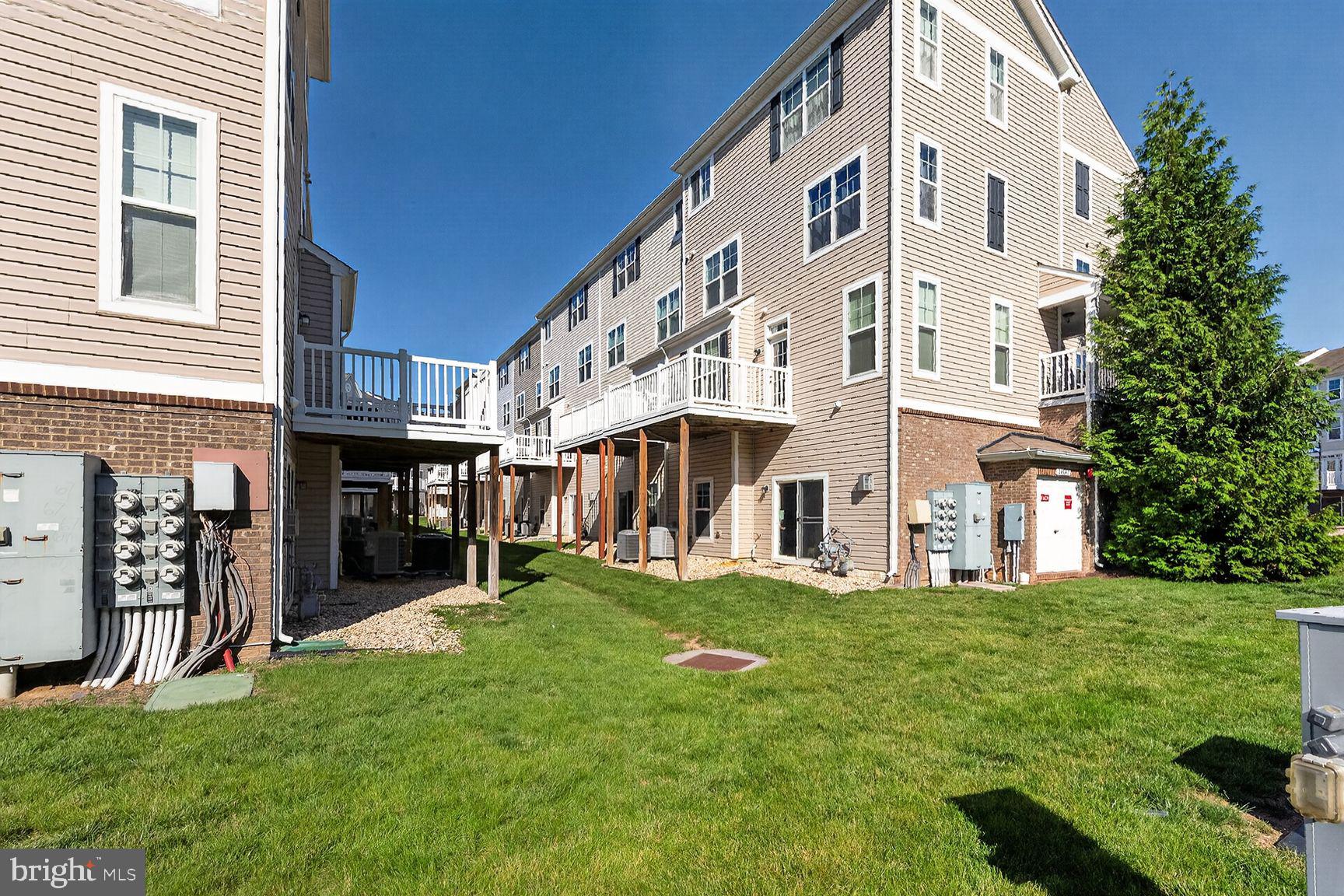 SUMMERWALK AT STONE RIDGE - Residential