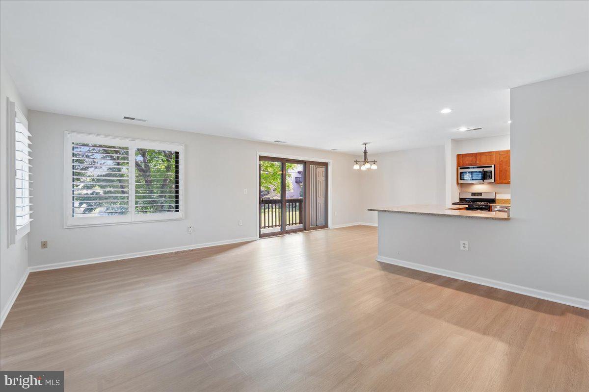 THE COVE - Residential
