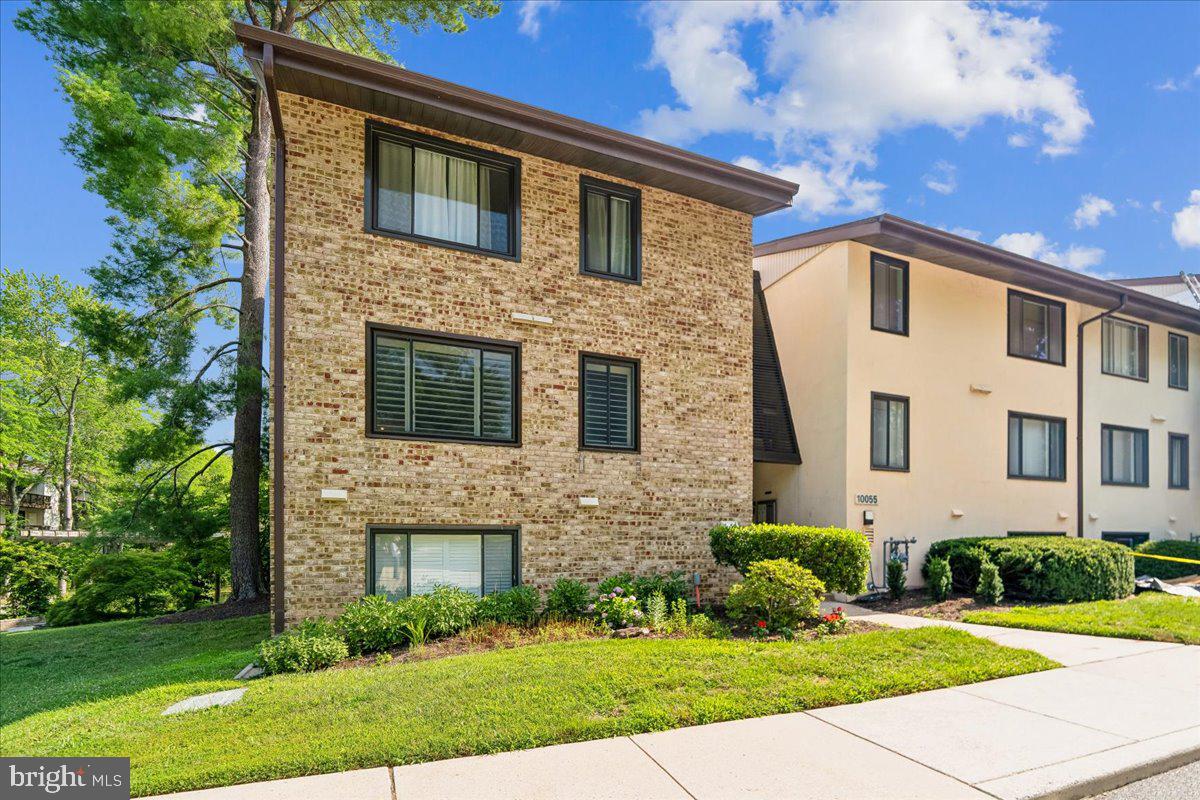 Enjoy breathtaking views of Wilde Lake from this beautiful, bright and inviting corner condo in the heart of Columbia. Offering two bedrooms and two updated full baths, this home combines comfort, convenience, and one of the area's most desirable settings. The spacious living and dining areas are filled with natural light and open to a private balcony overlooking the lake, an ideal place to relax and enjoy the scenery year-round. Fresh paint, newly installed luxury vinyl plank flooring, and custom plantation shutters throughout create a clean, elegant, move-in-ready feel. The updated kitchen features warm maple cabinetry, granite countertops, and stainless-steel appliances, blending timeless style with everyday functionality. The primary bedroom includes a private en-suite bath and a walk-in closet, while both bathrooms have been tastefully updated. A dedicated storage room on the lower level and storage off the balcony provide valuable additional space, and the property includes one assigned parking space. Residents enjoy access to the community's outdoor pool and an unbeatable location just steps to Columbia Mall and Downtown Columbia, where restaurants, shops, entertainment, and live concerts at Merriweather Post Pavilion are all close by. Scenic walking paths and convenient access to major commuter routes complete the appeal. Experience easy, low-maintenance living with spectacular lake views right outside your door. Be sure to click the film reel icon for an interactive Virtual Tour!