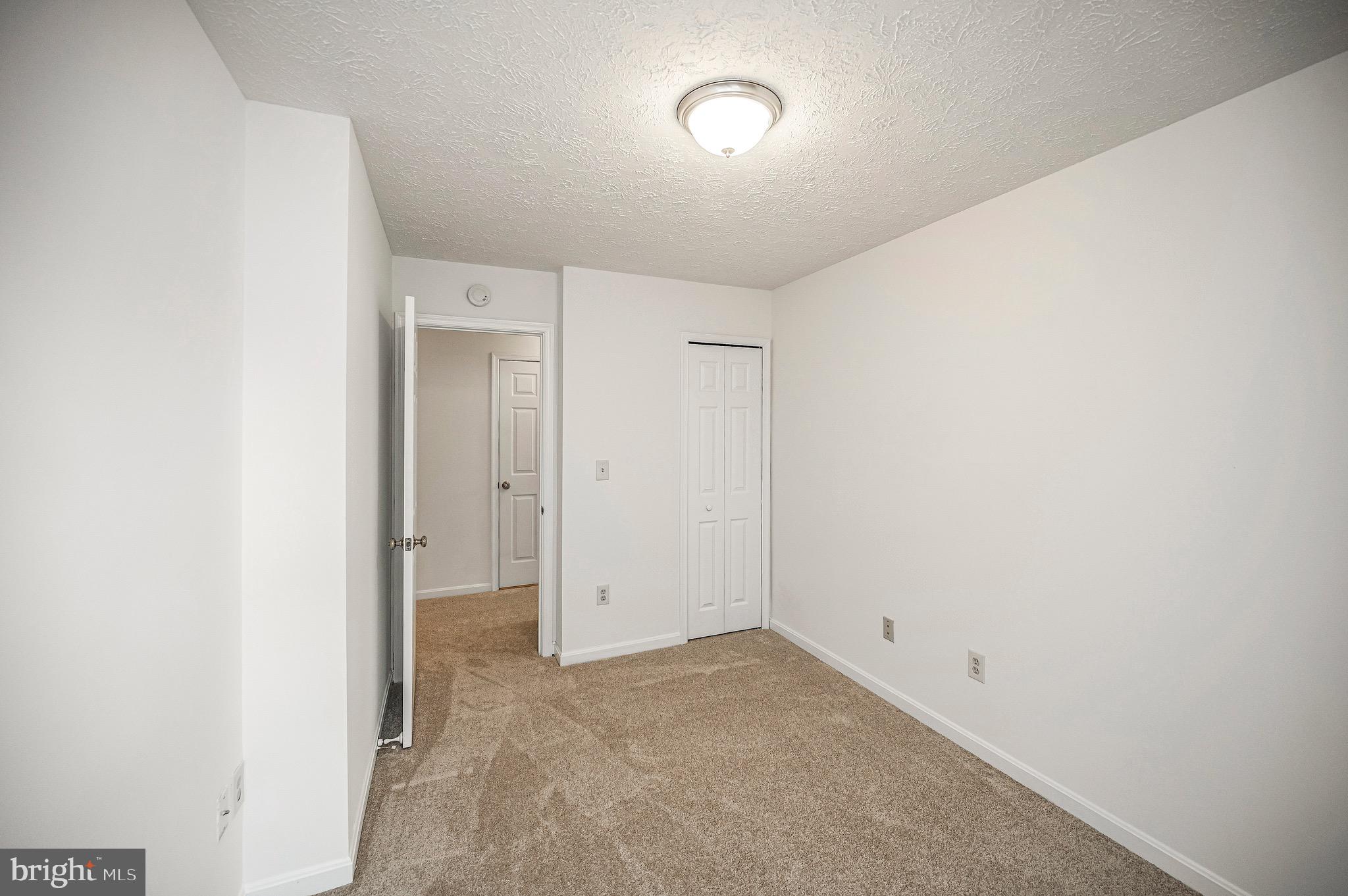 FALCON RIDGE - Residential