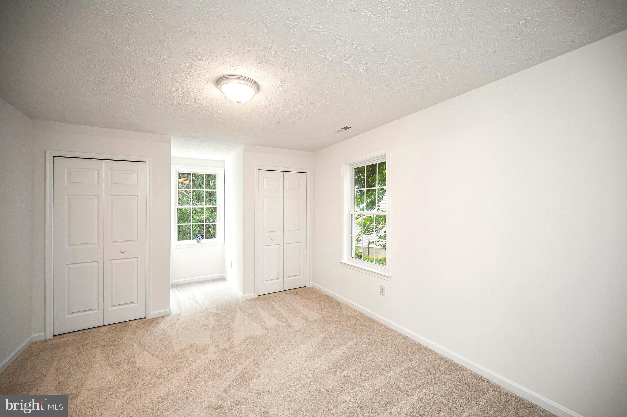 FALCON RIDGE - Residential