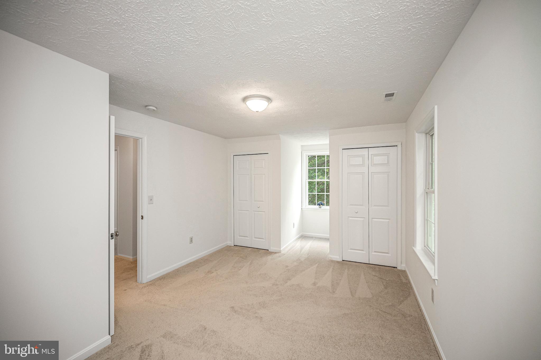 FALCON RIDGE - Residential