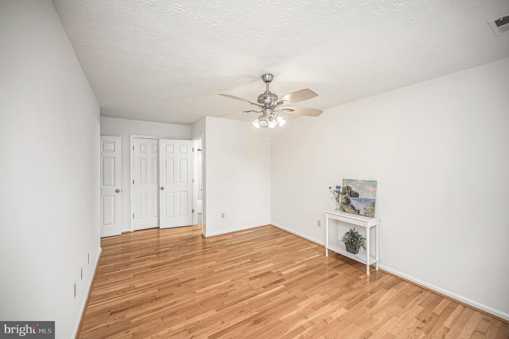 FALCON RIDGE - Residential