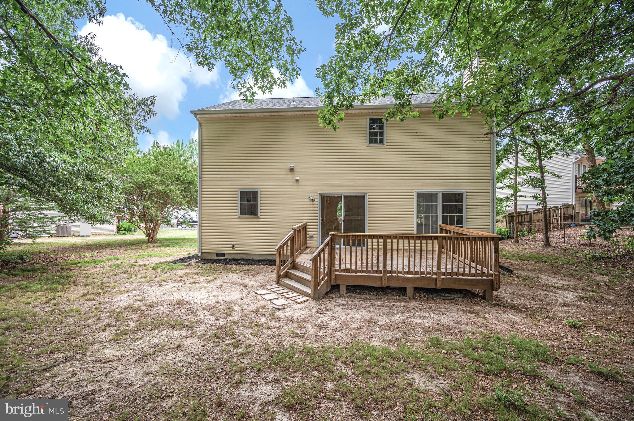 FALCON RIDGE - Residential