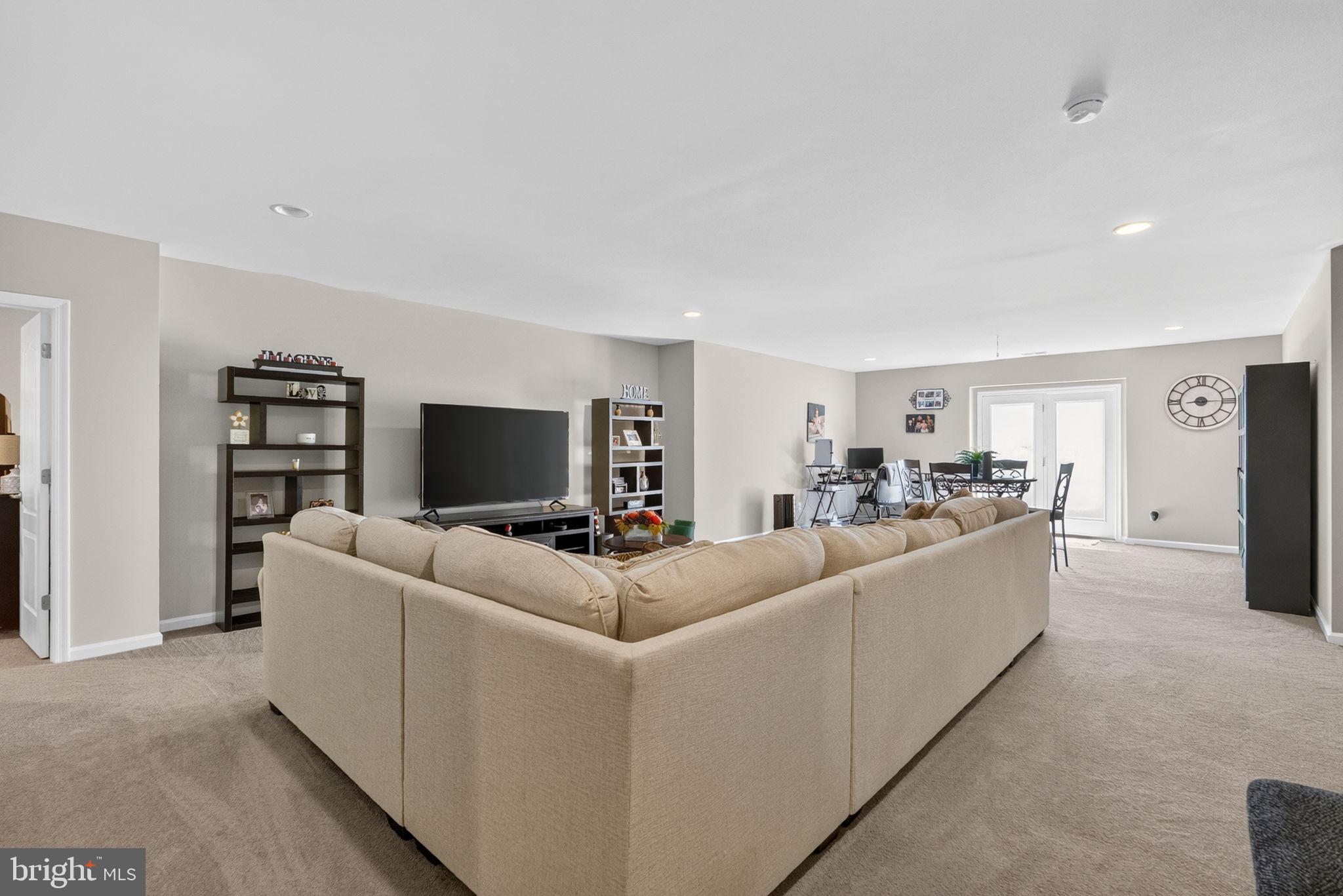 TANGLEWOOD - Residential