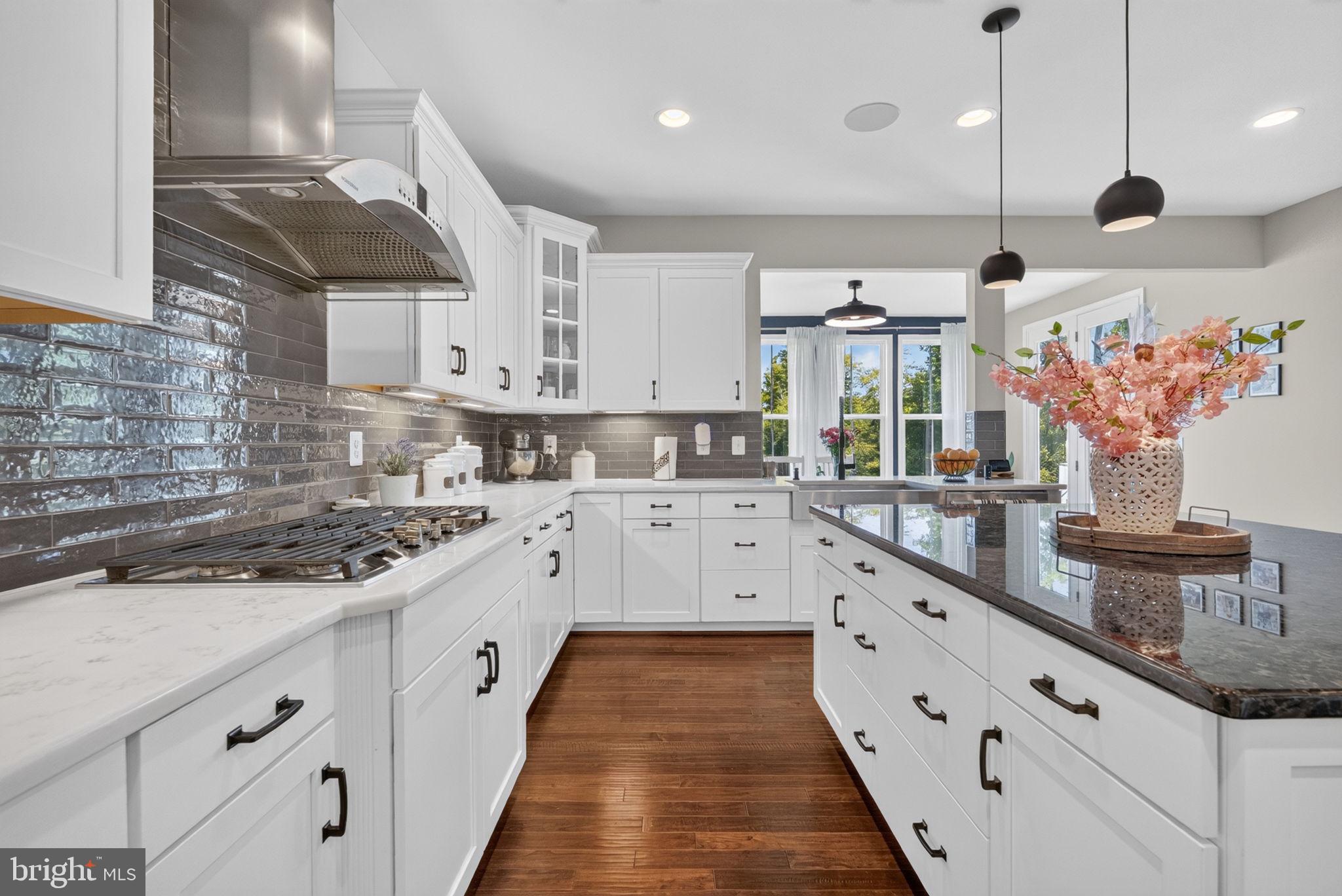 TANGLEWOOD - Residential