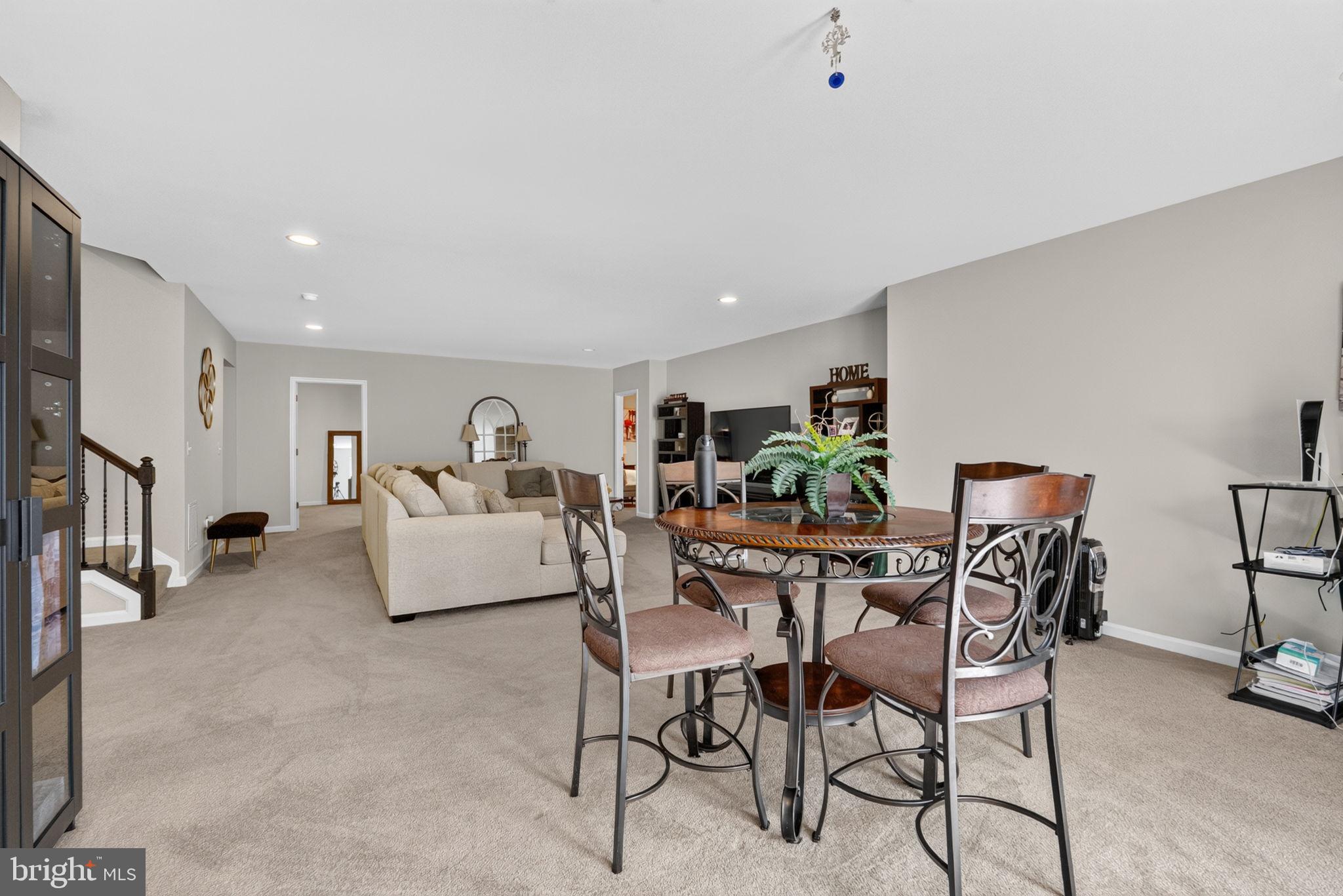 TANGLEWOOD - Residential