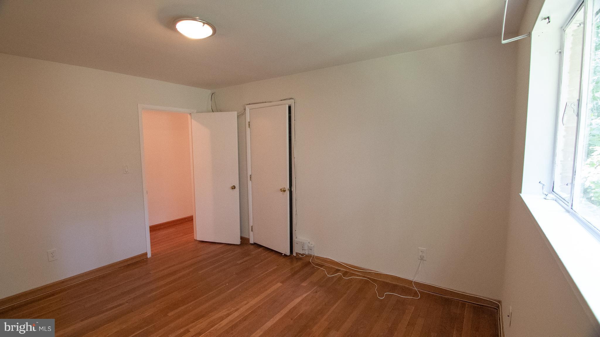 PARKSIDE CONDOMINIUMS - Residential Lease