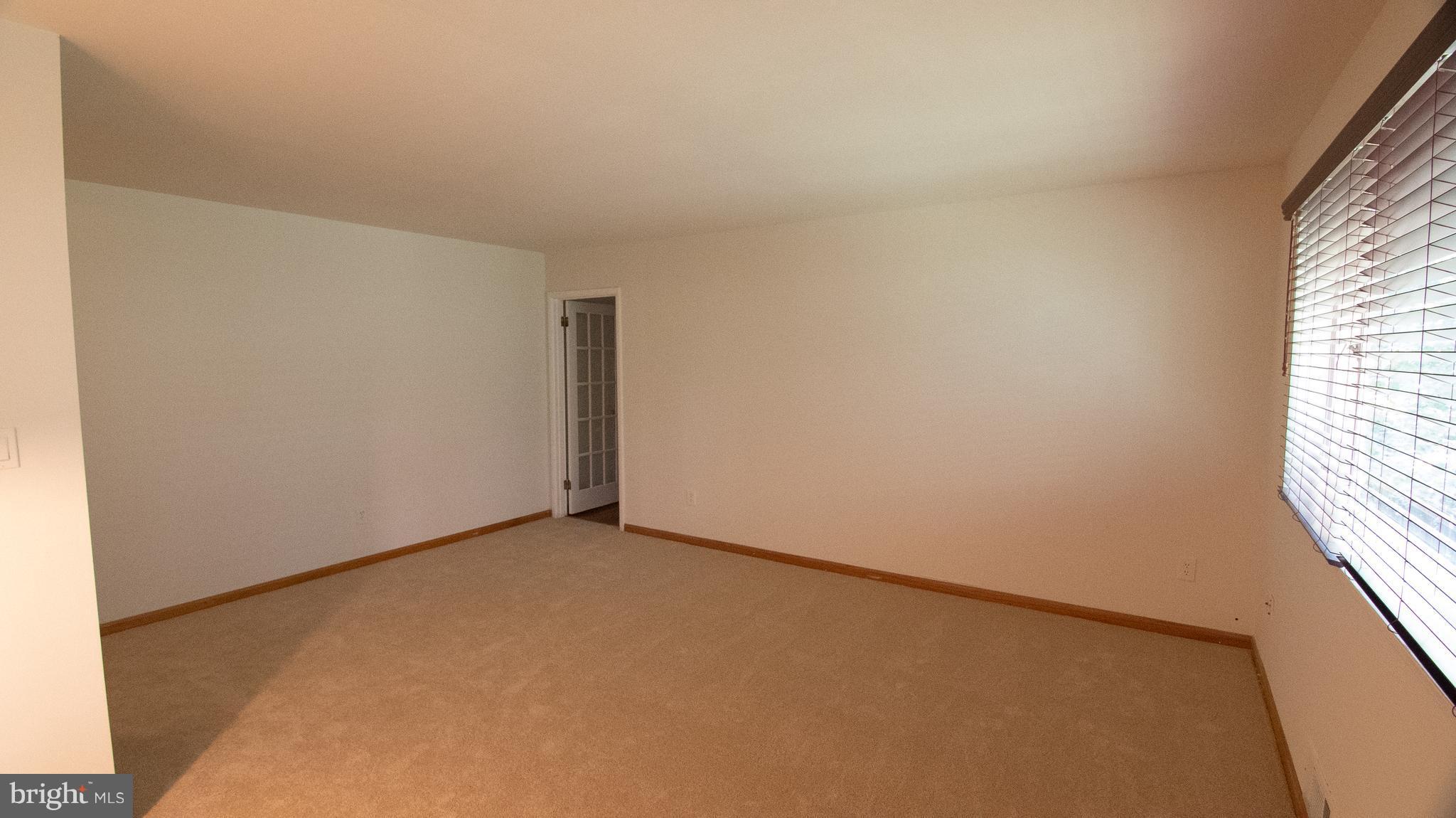 PARKSIDE CONDOMINIUMS - Residential Lease