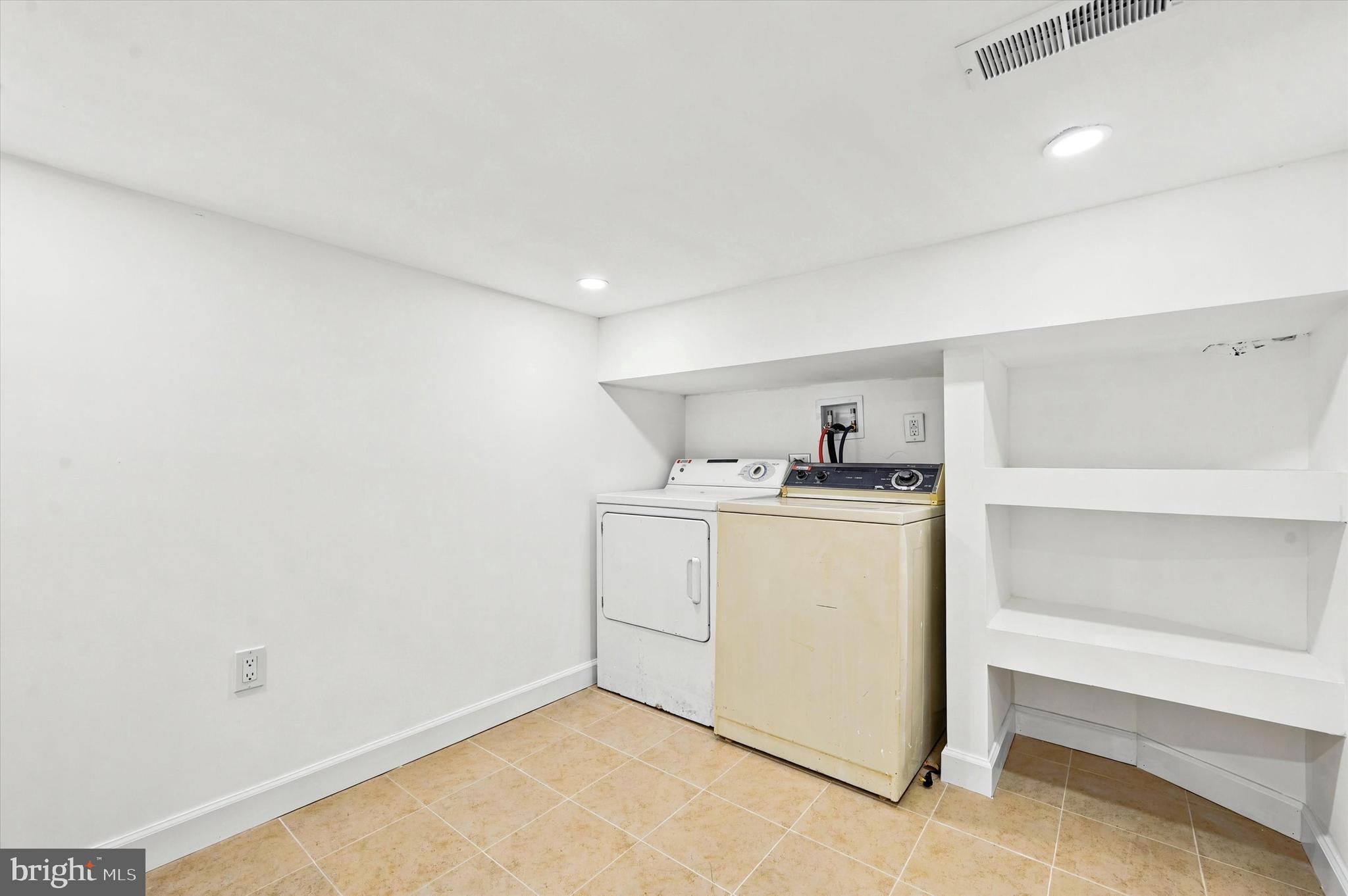 PHILADELPHIA (SOUTH) - Residential