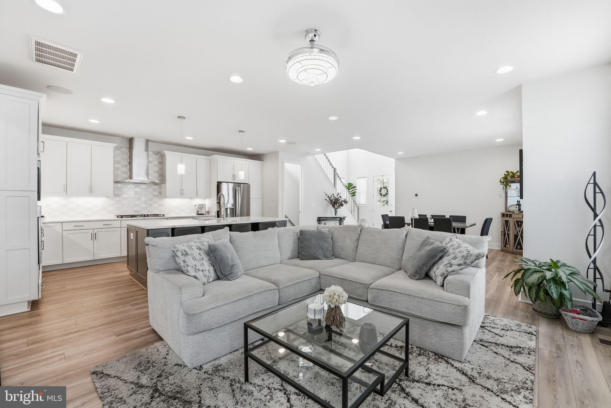 BRAMBLETON - Residential