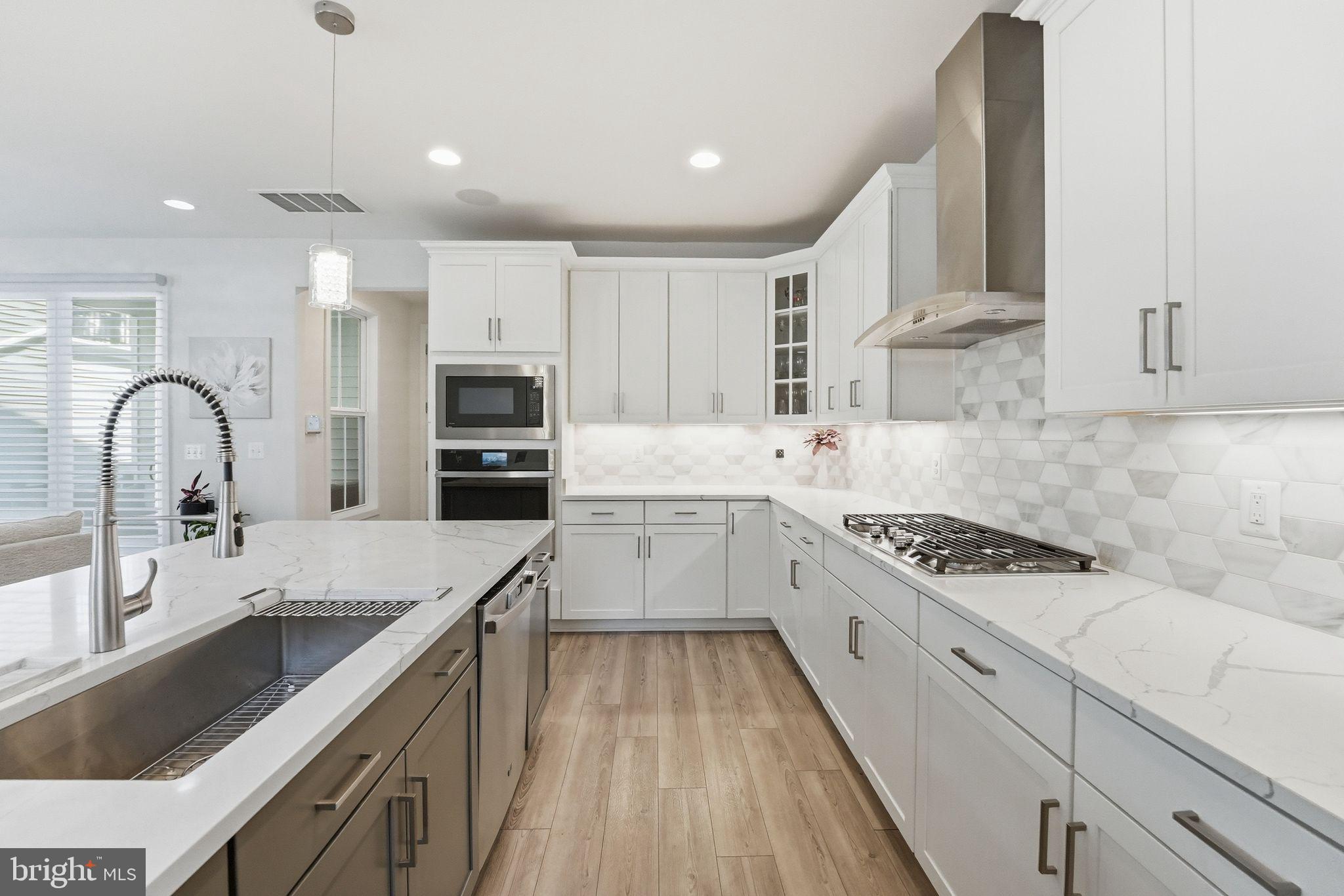 BRAMBLETON - Residential