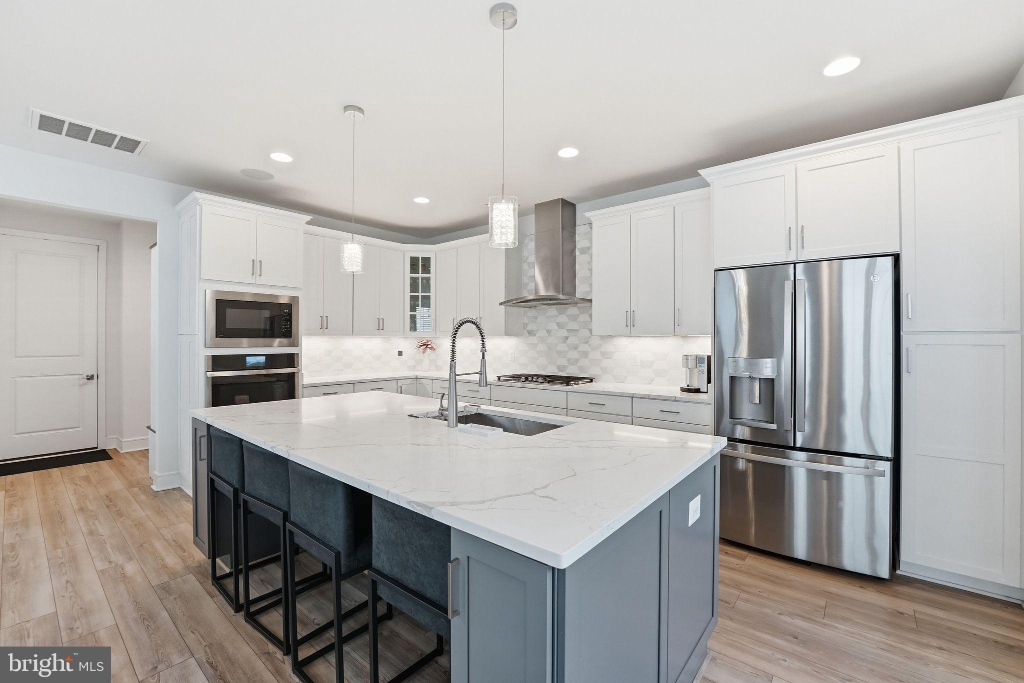 BRAMBLETON - Residential