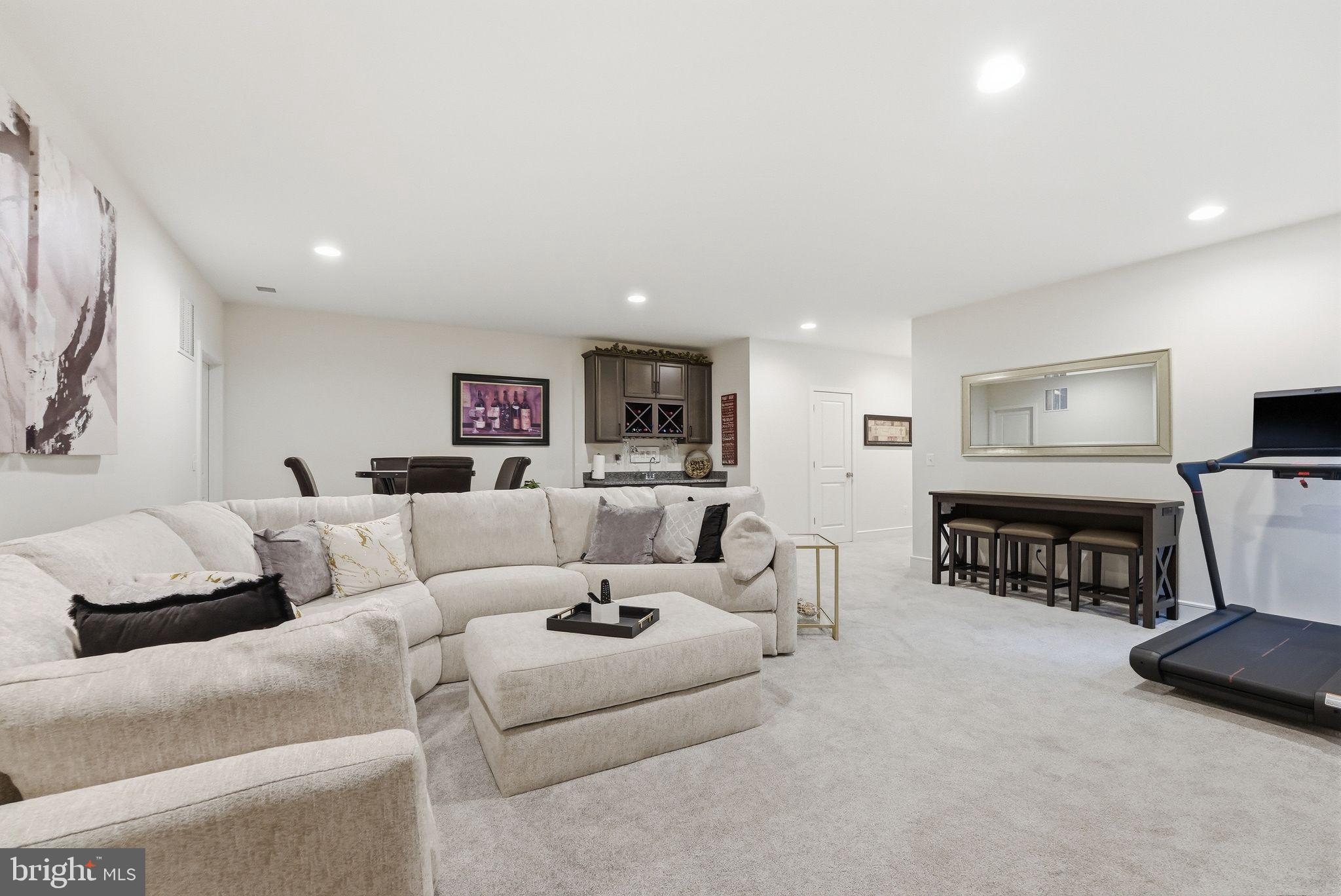 BRAMBLETON - Residential