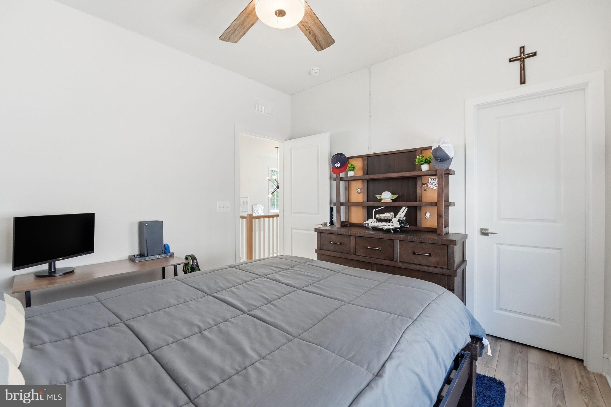 BRAMBLETON - Residential