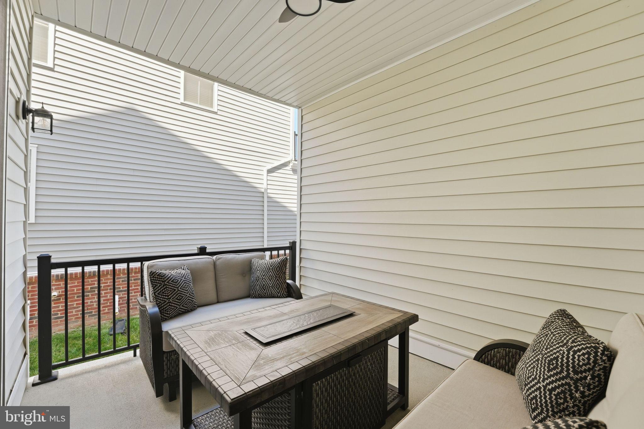 BRAMBLETON - Residential