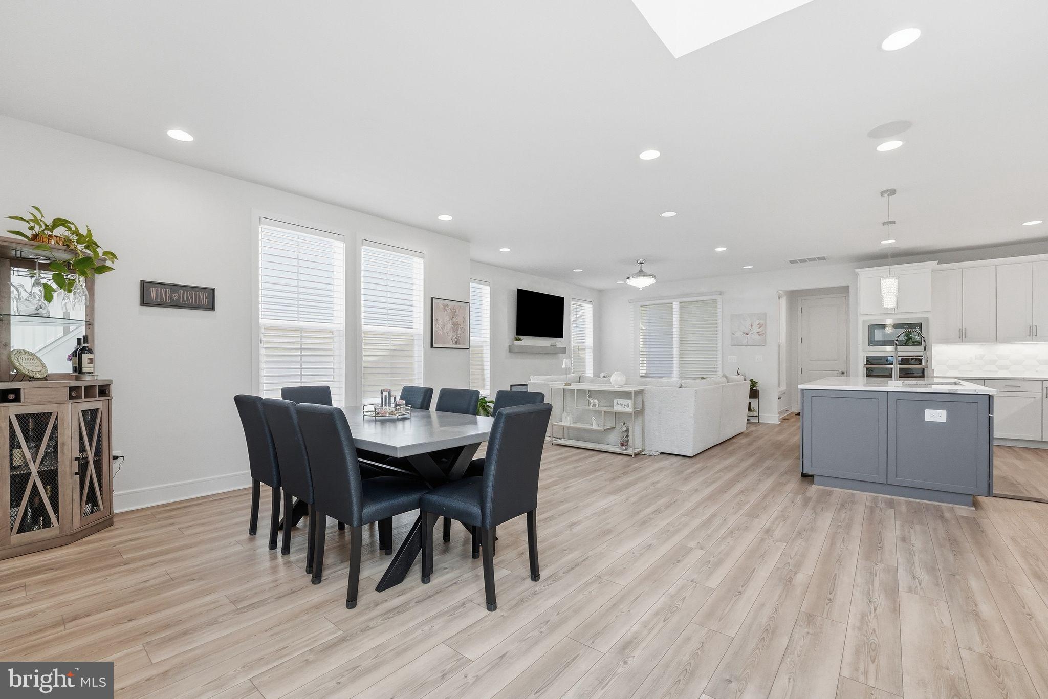 BRAMBLETON - Residential