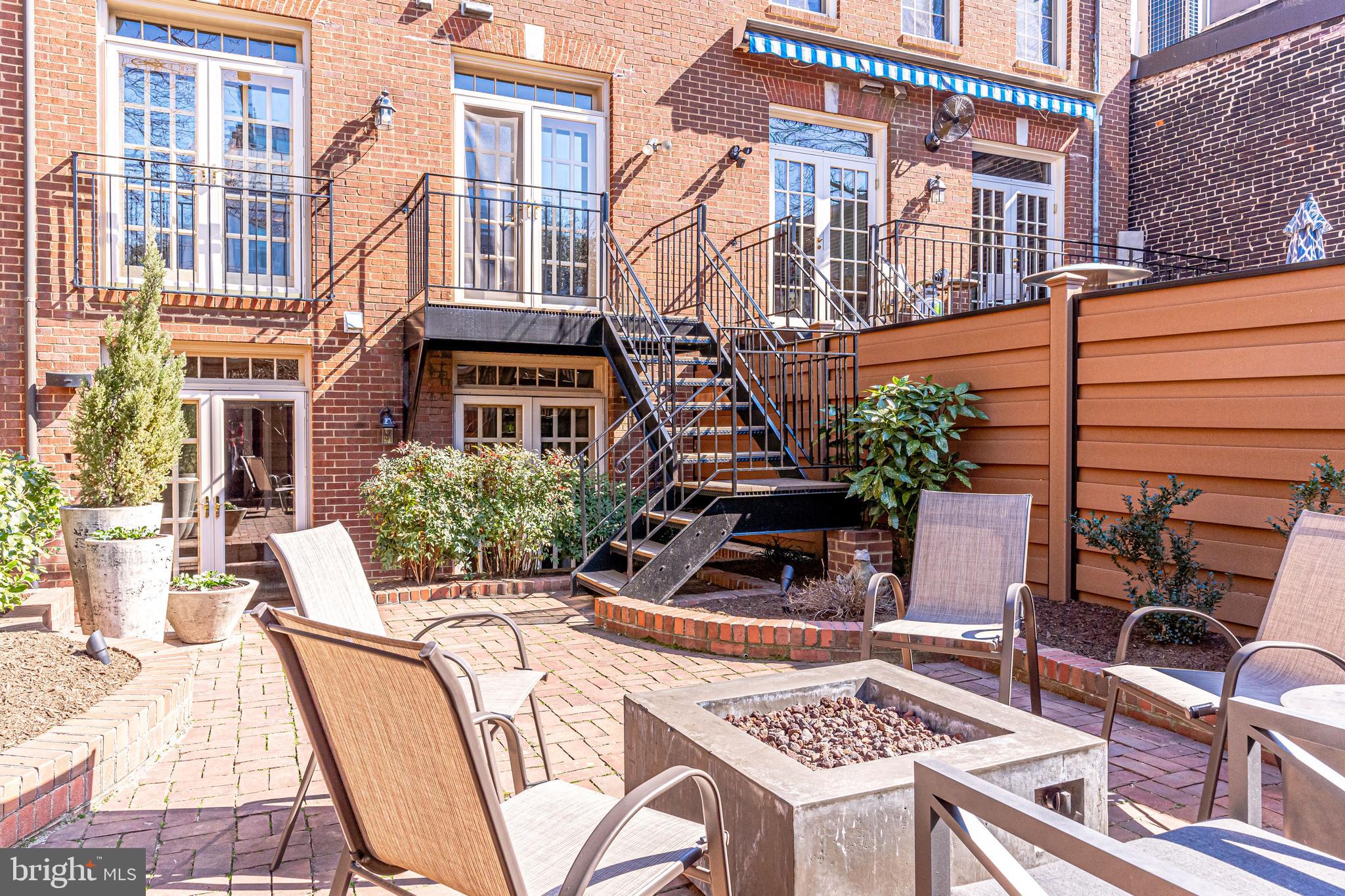 OLD TOWN - Residential