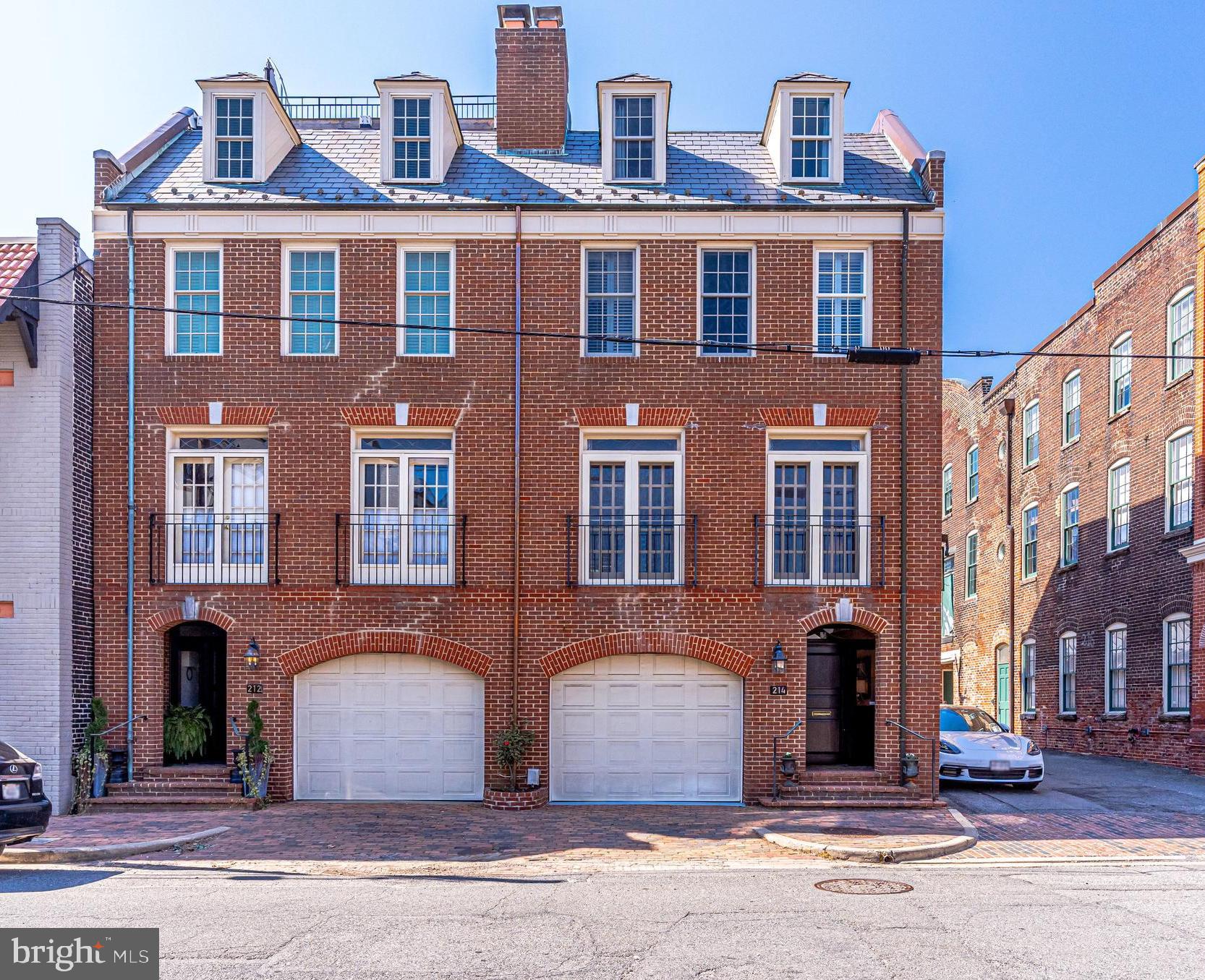 OLD TOWN - Residential