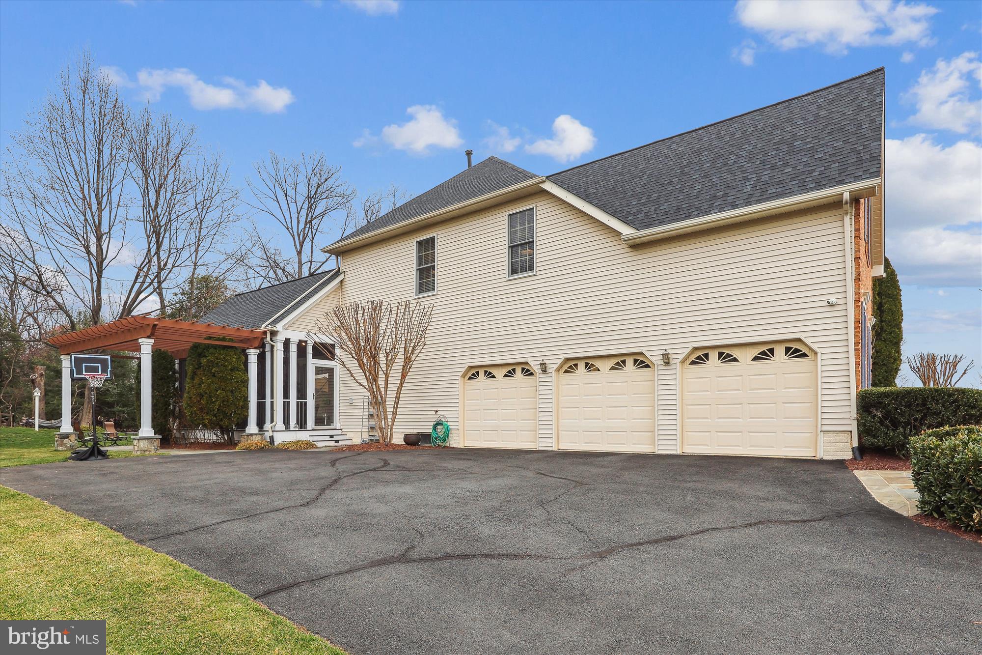 GREAT FALLS CROSSING - Residential