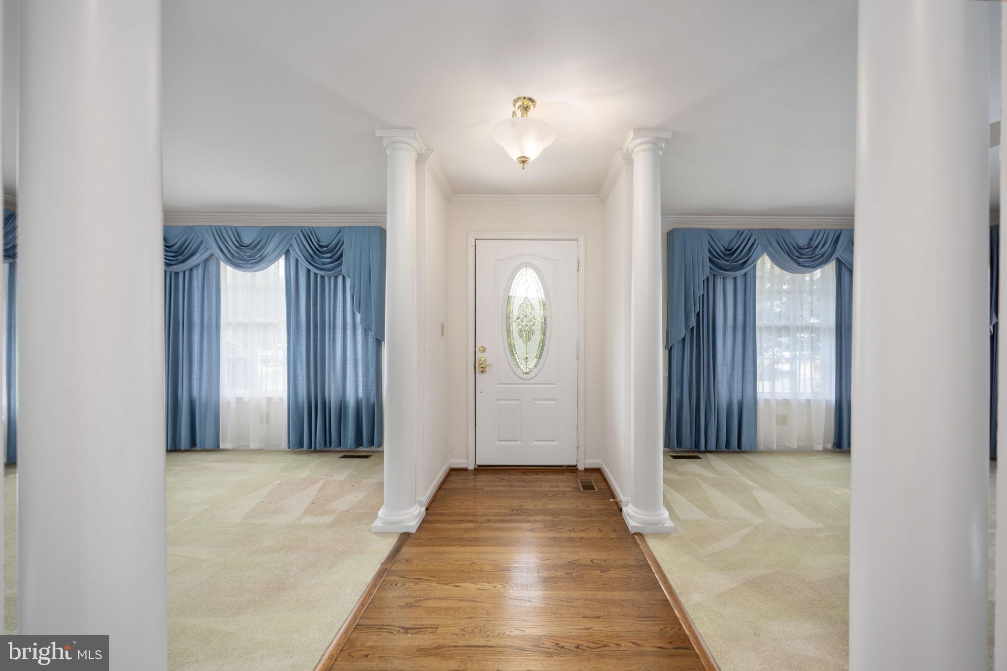 KENDALLWOOD ESTATES - Residential
