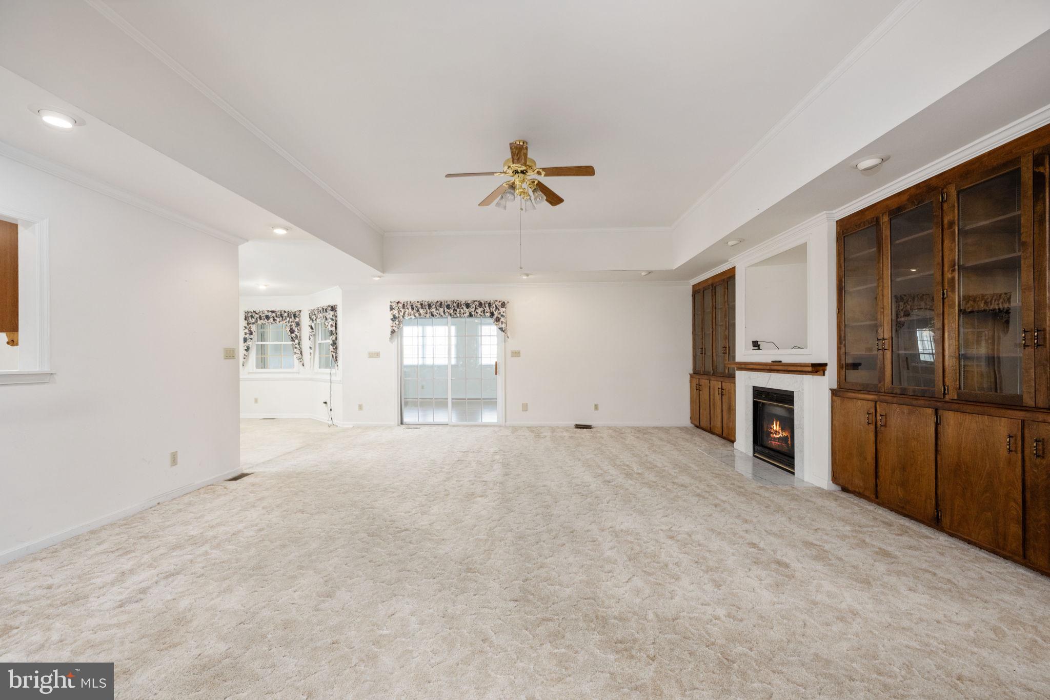 KENDALLWOOD ESTATES - Residential