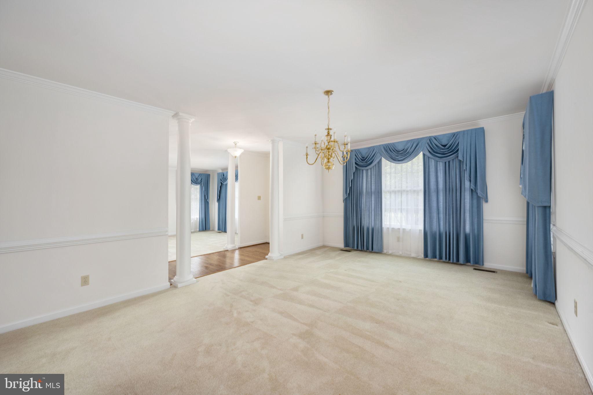 KENDALLWOOD ESTATES - Residential