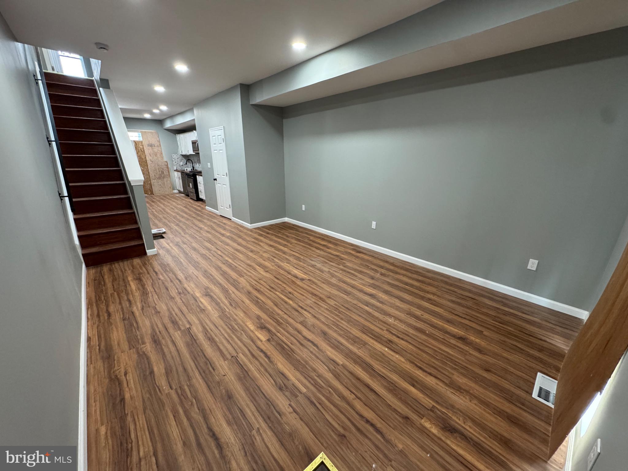 MILTON-MONTFORD - Residential