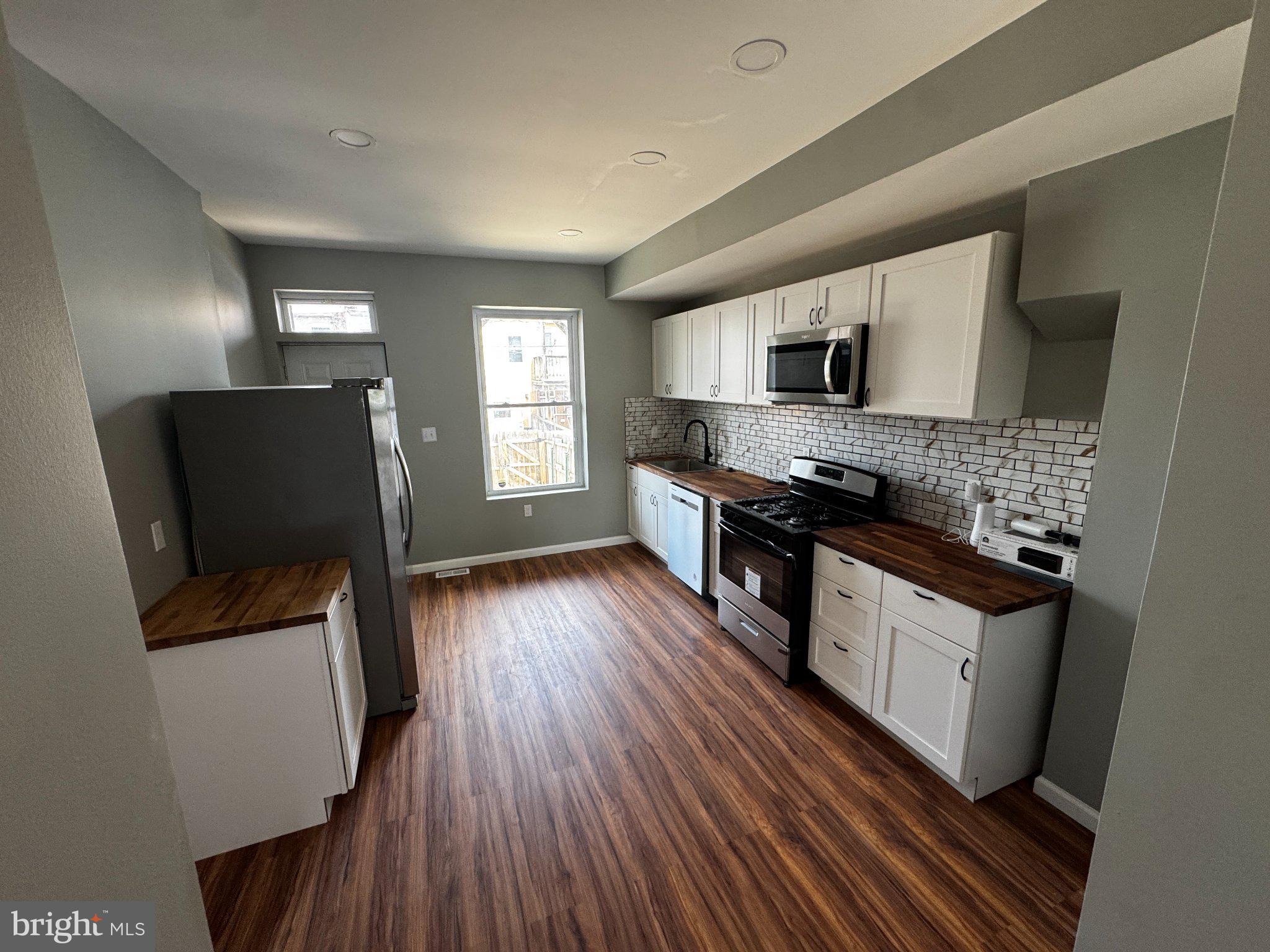 MILTON-MONTFORD - Residential