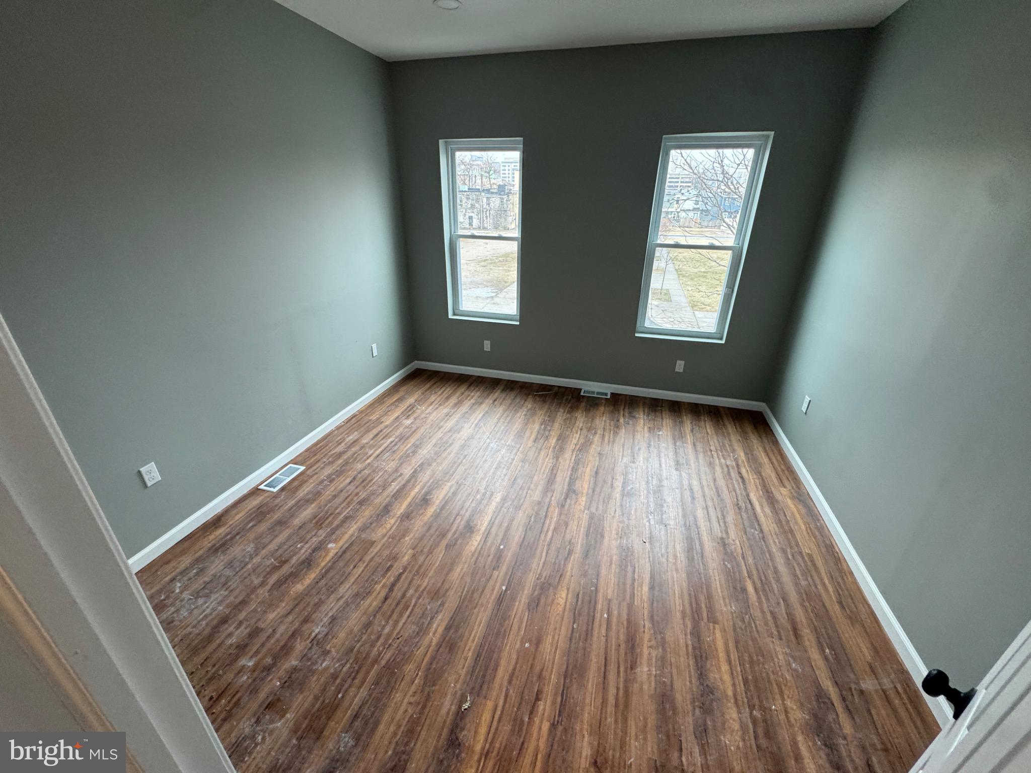 MILTON-MONTFORD - Residential
