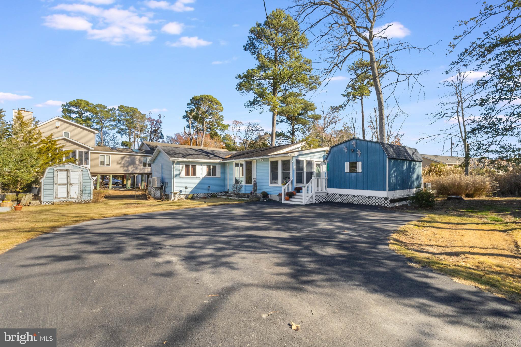 PINEY POINT - Residential