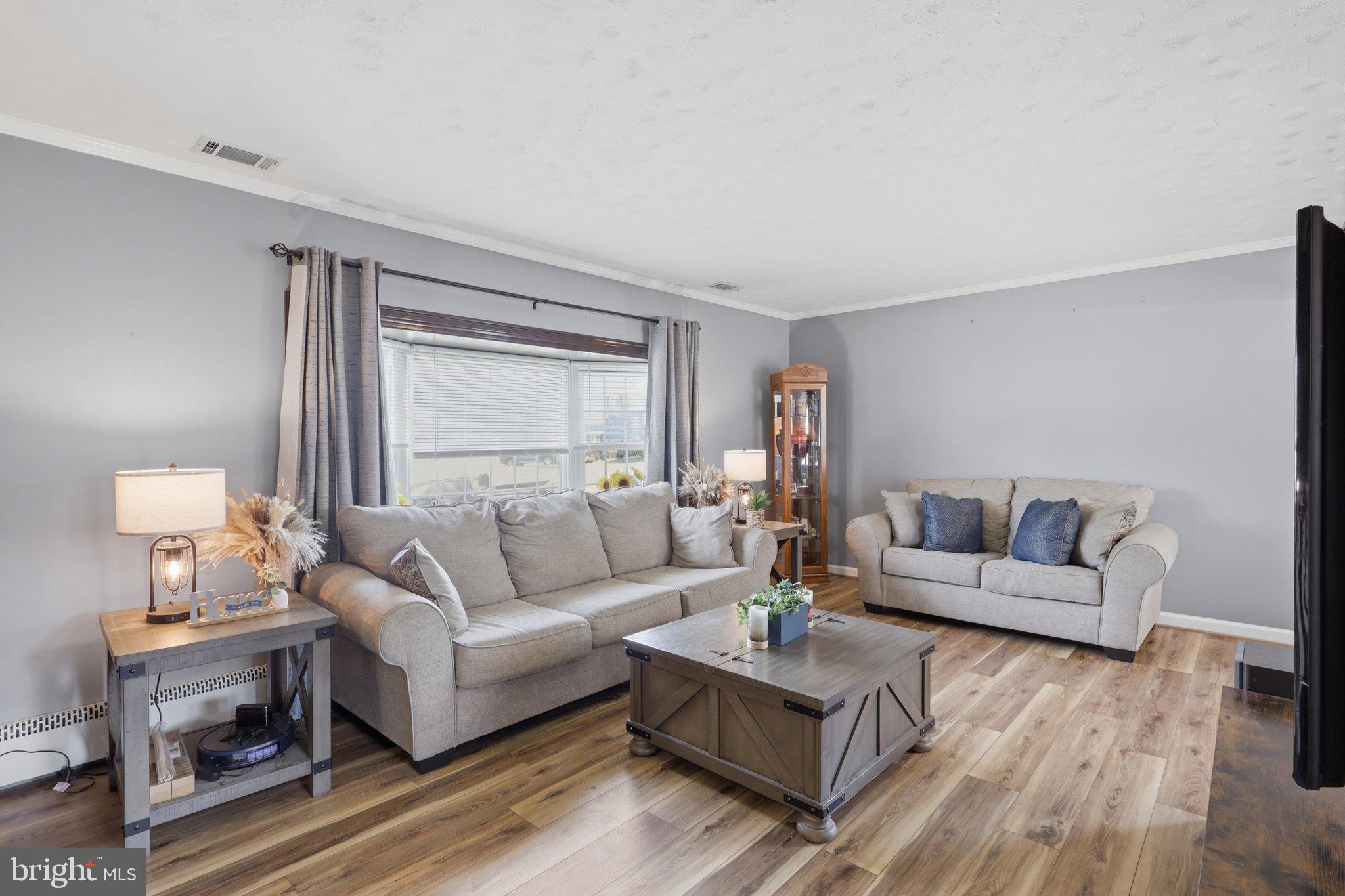 WYNNEWOOD - Residential