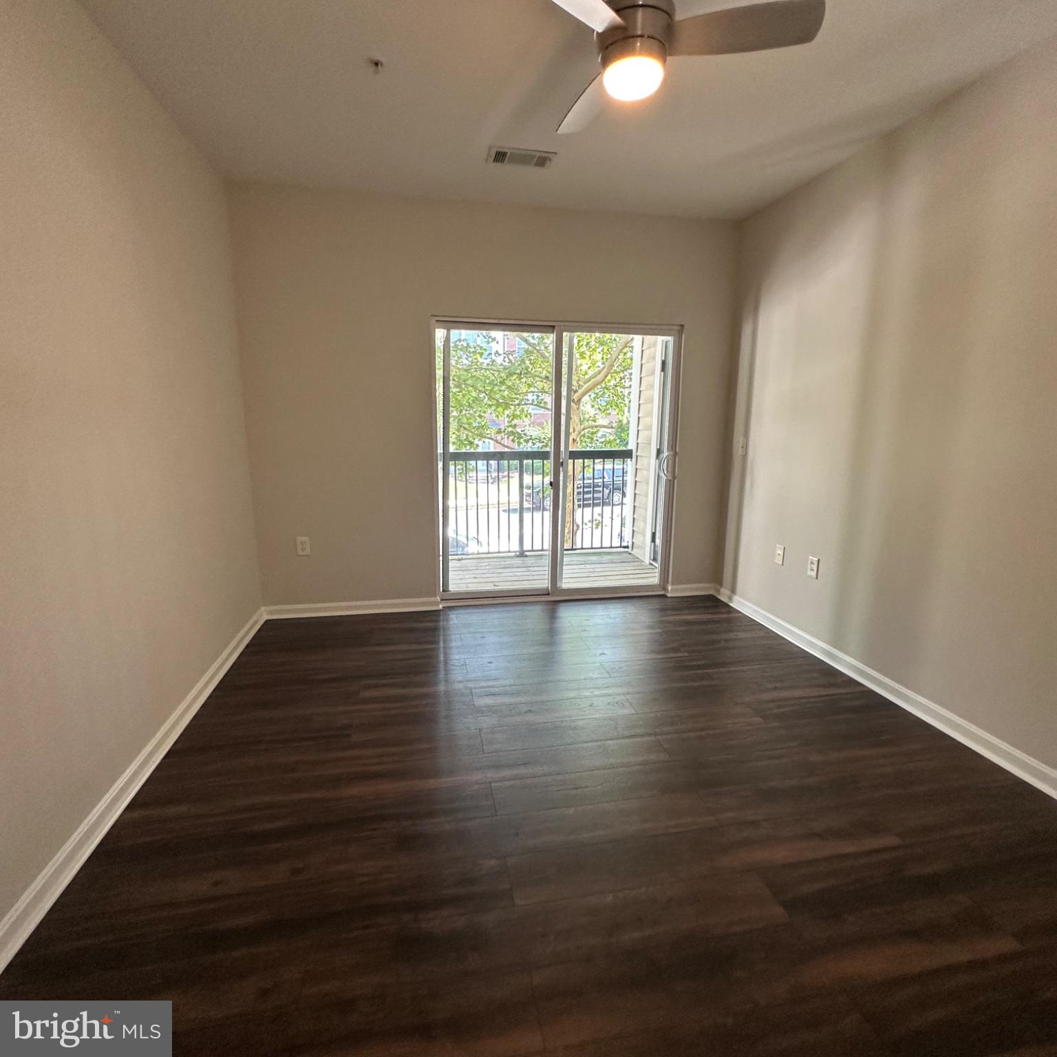 FAIRFAX RIDGE - Residential