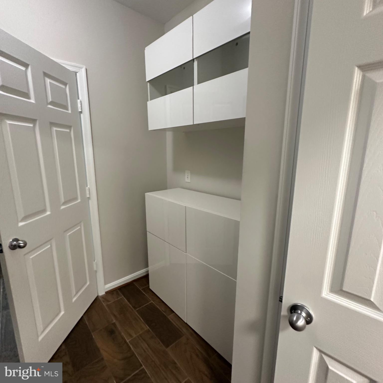 FAIRFAX RIDGE - Residential